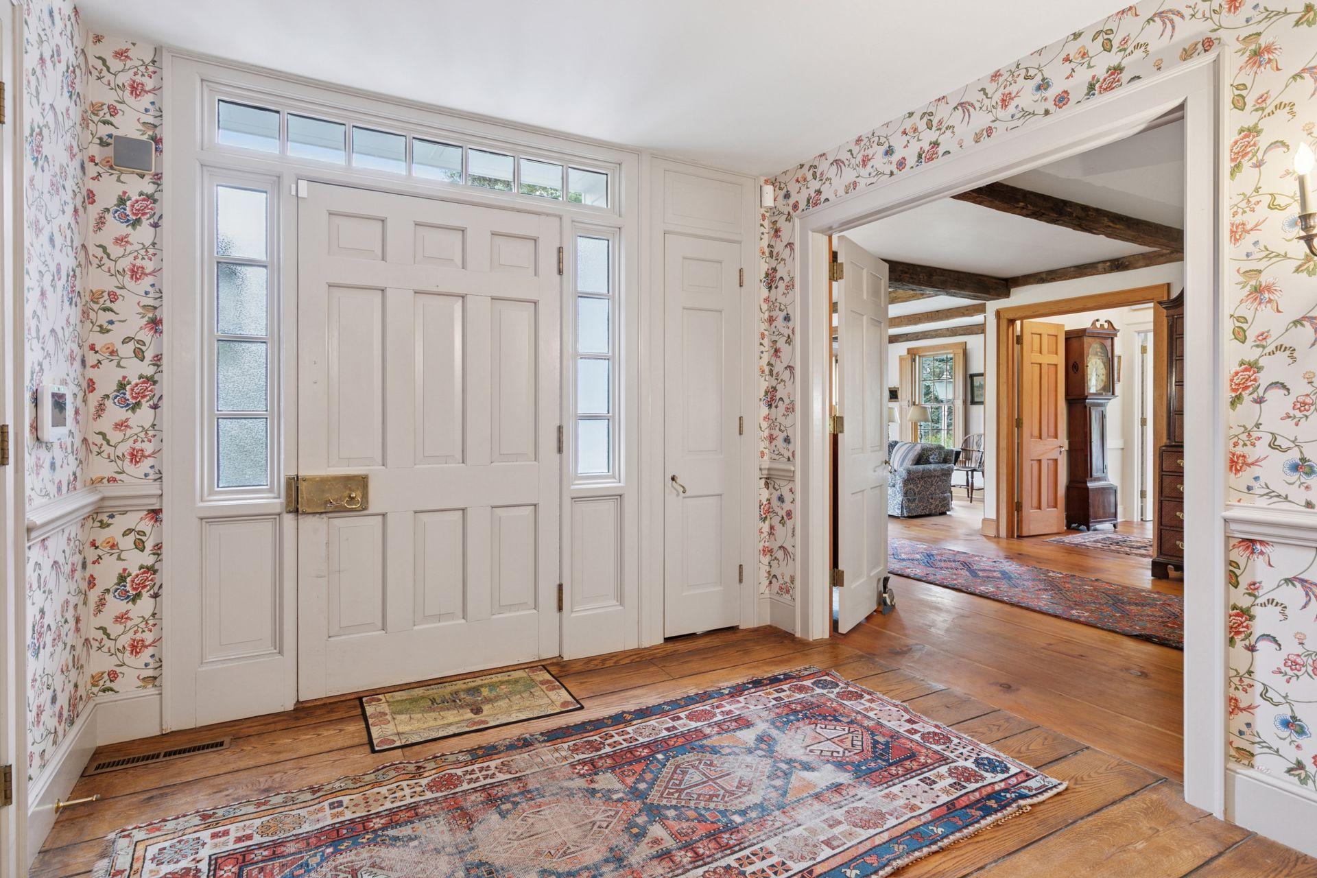 600 Wentworth Avenue