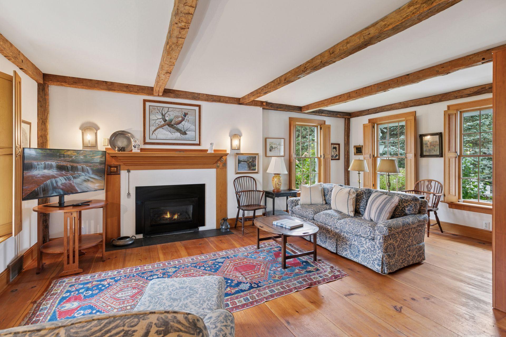 600 Wentworth Avenue