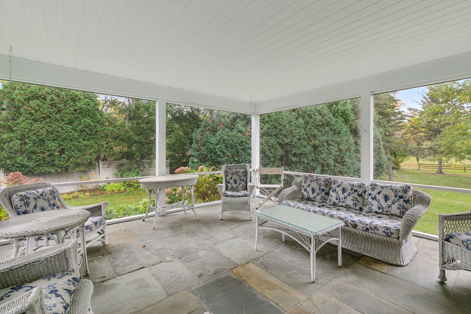 600 Wentworth Avenue