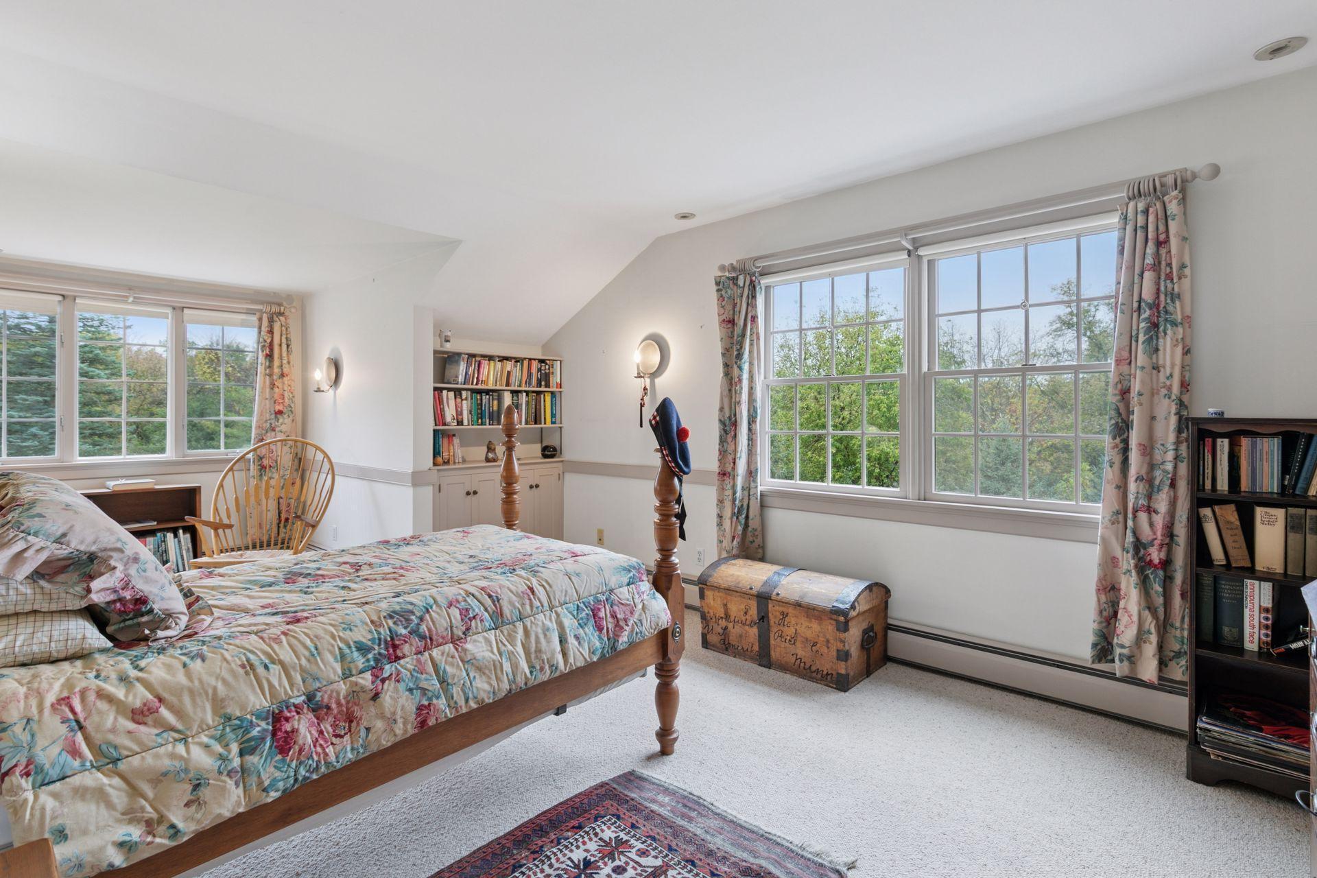 600 Wentworth Avenue