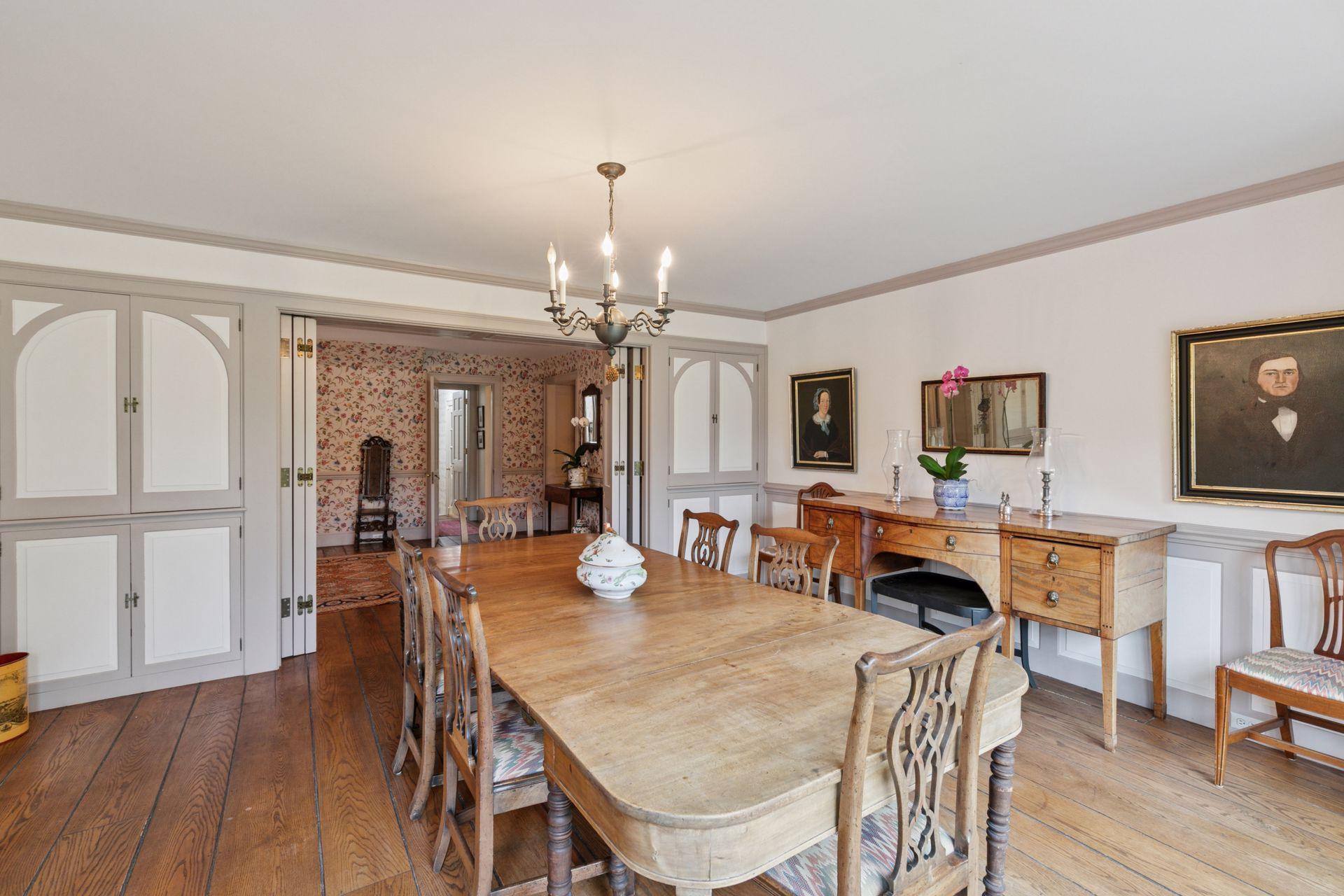 600 Wentworth Avenue