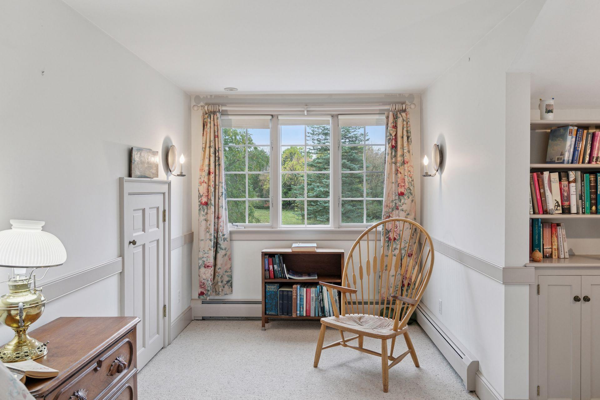 600 Wentworth Avenue