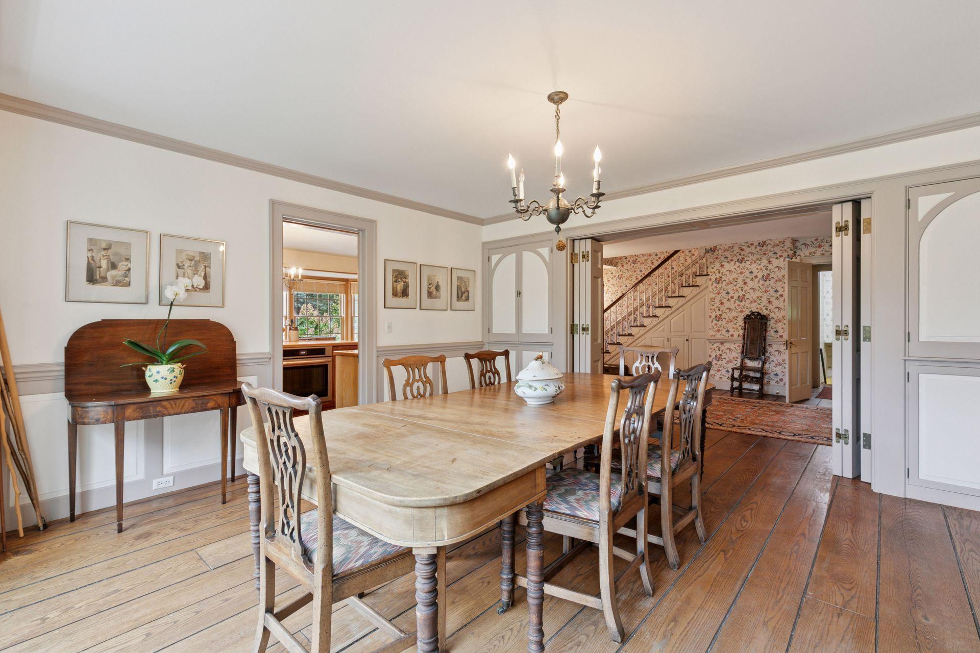 600 Wentworth Avenue