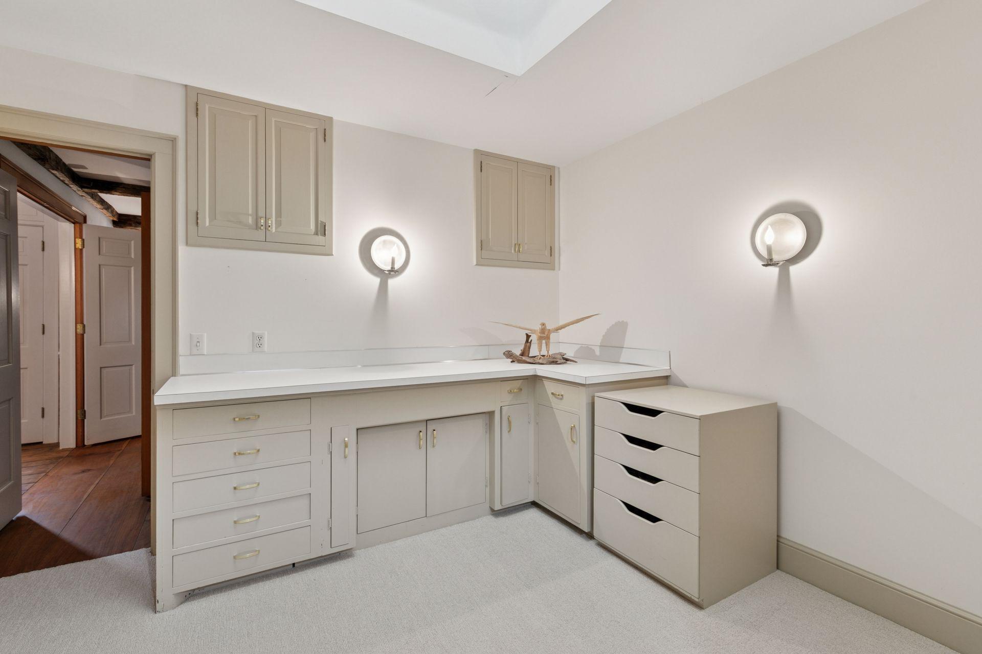 600 Wentworth Avenue