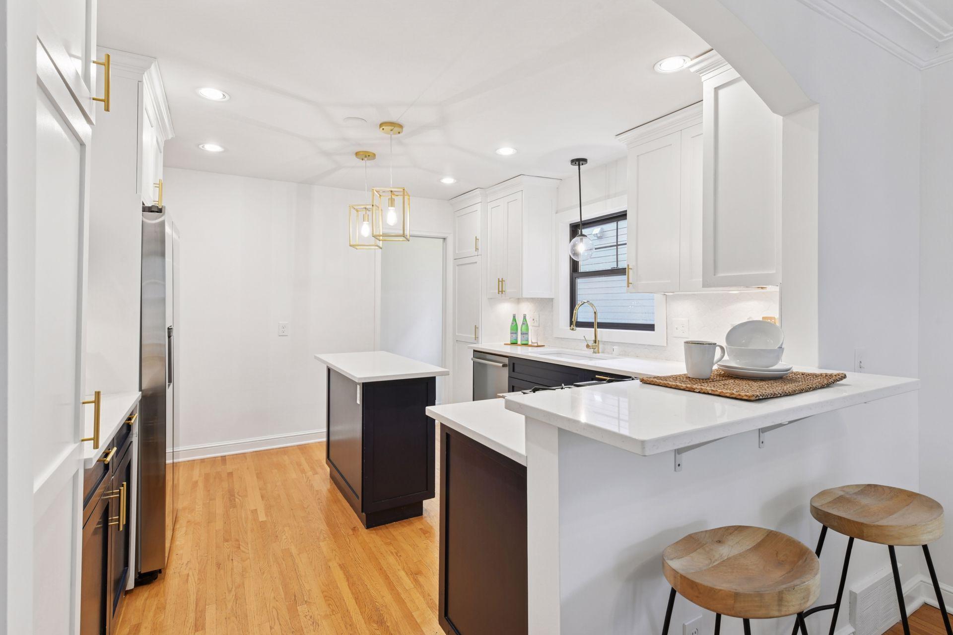 5109 Abbott Avenue S