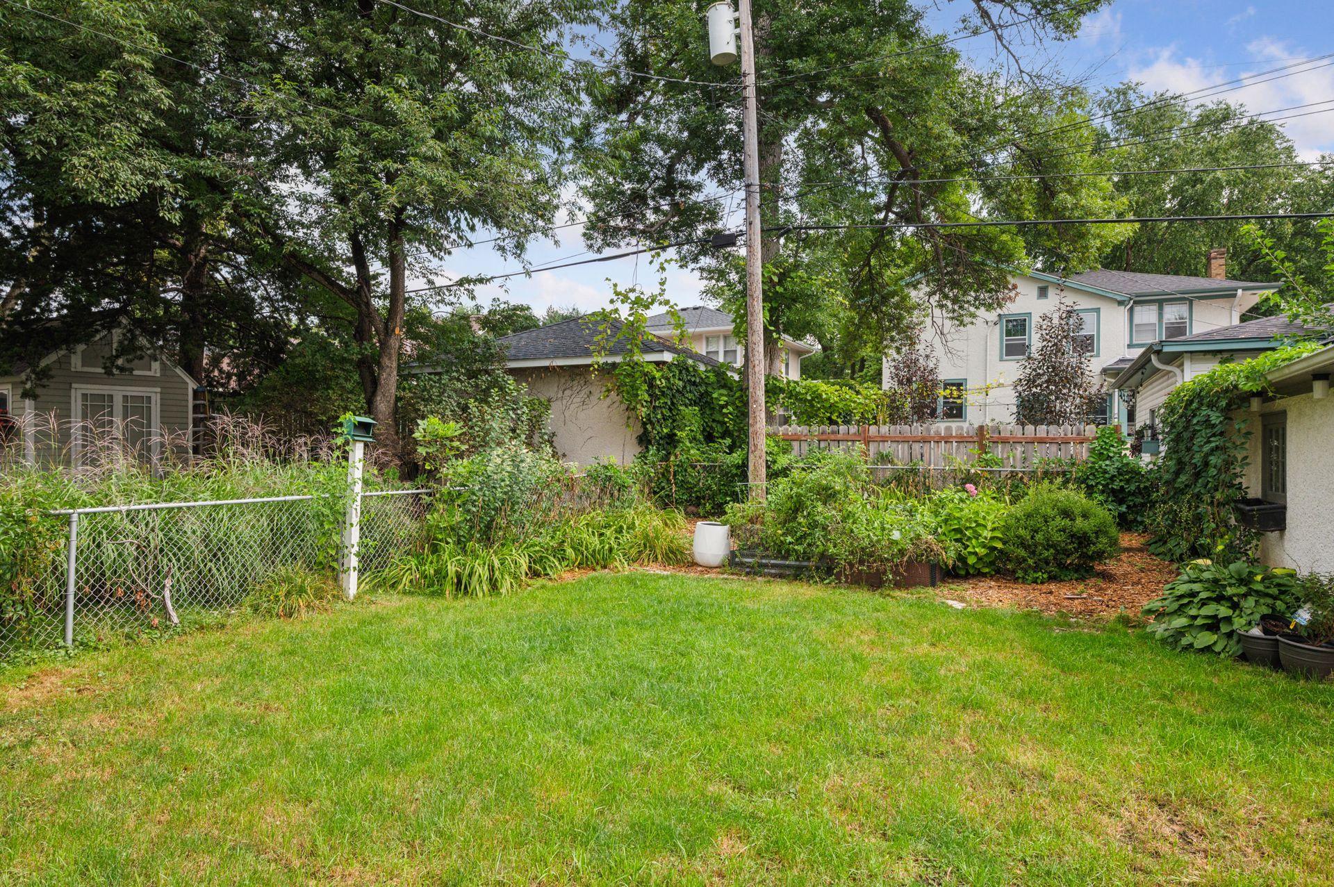 5051 Lyndale Avenue S