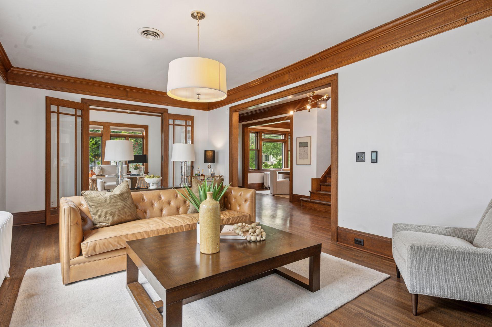 5051 Lyndale Avenue S