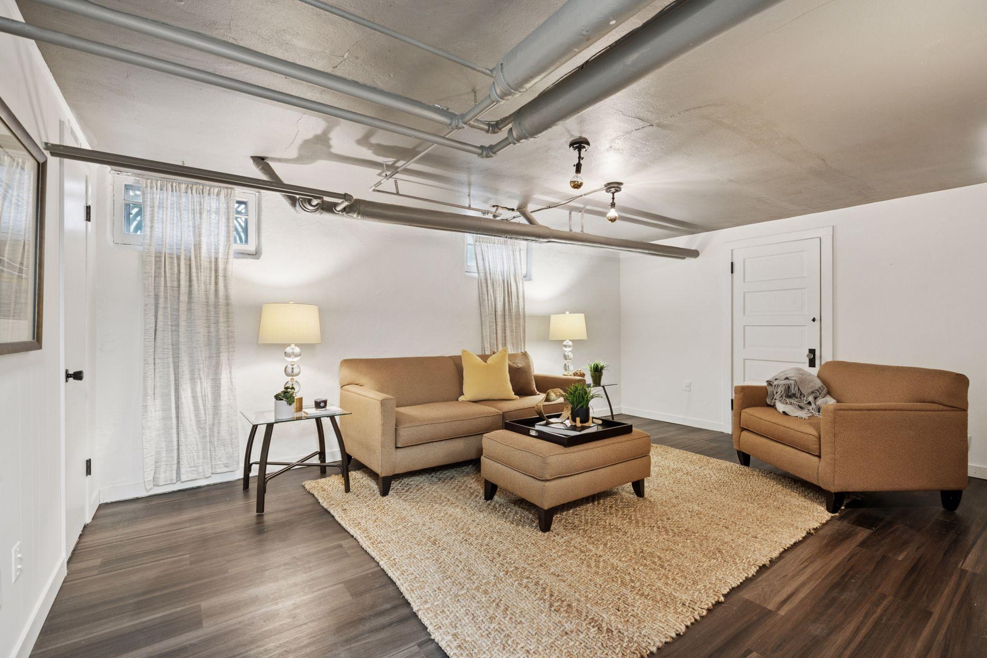 5051 Lyndale Avenue S