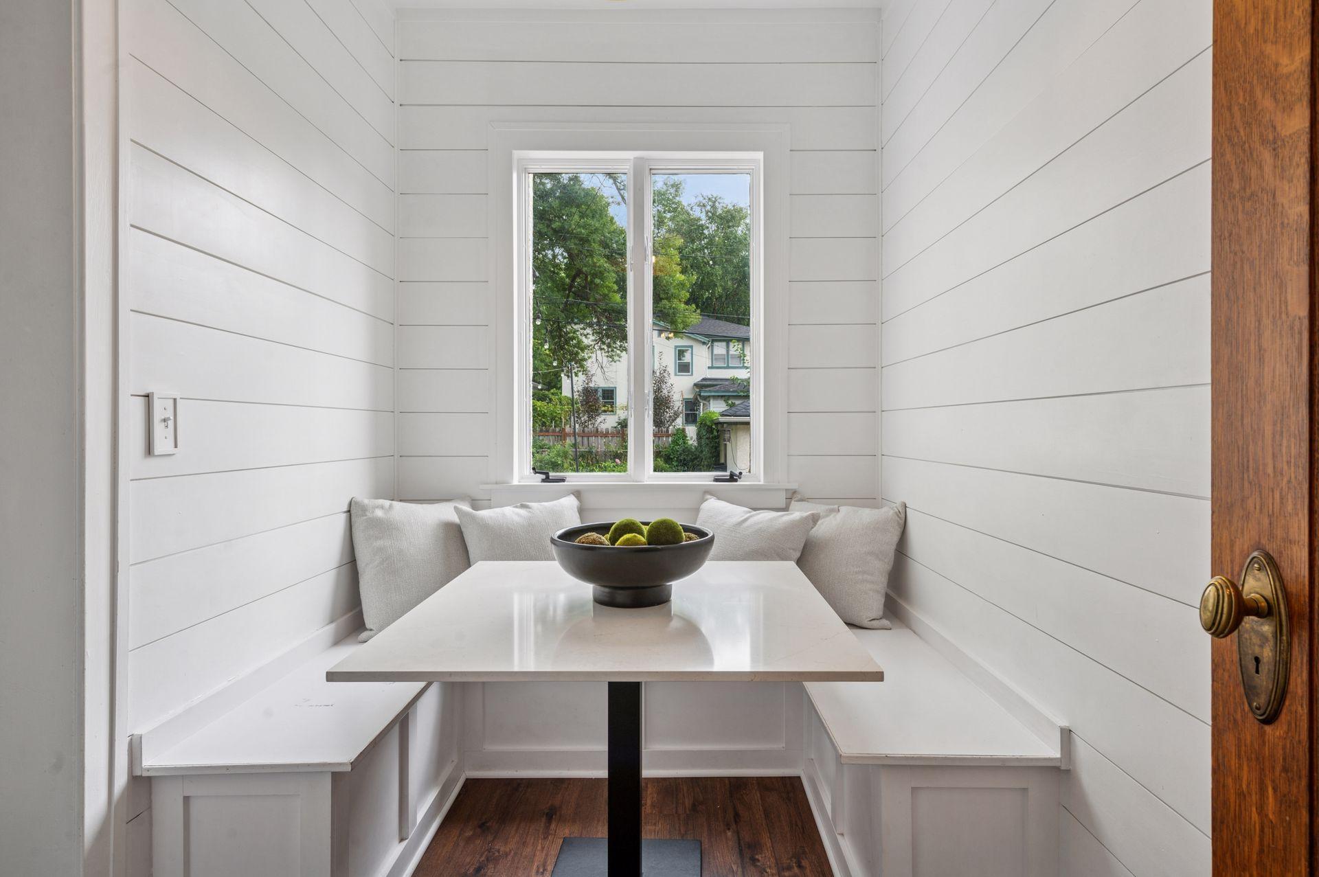 5051 Lyndale Avenue S