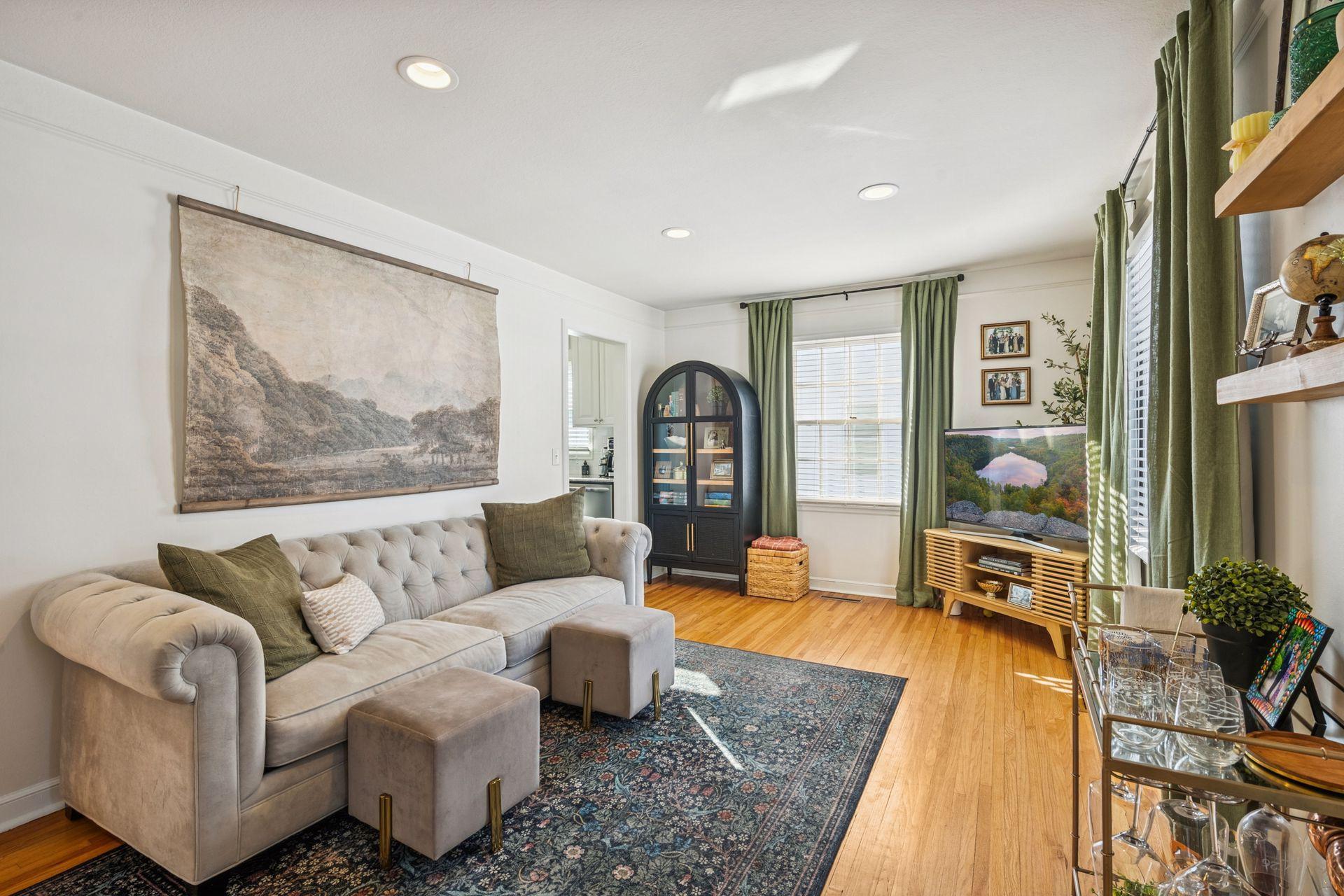 3221 Georgia Avenue S