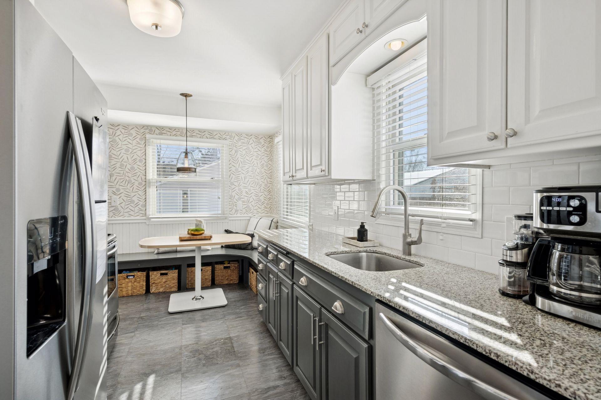 3221 Georgia Avenue S