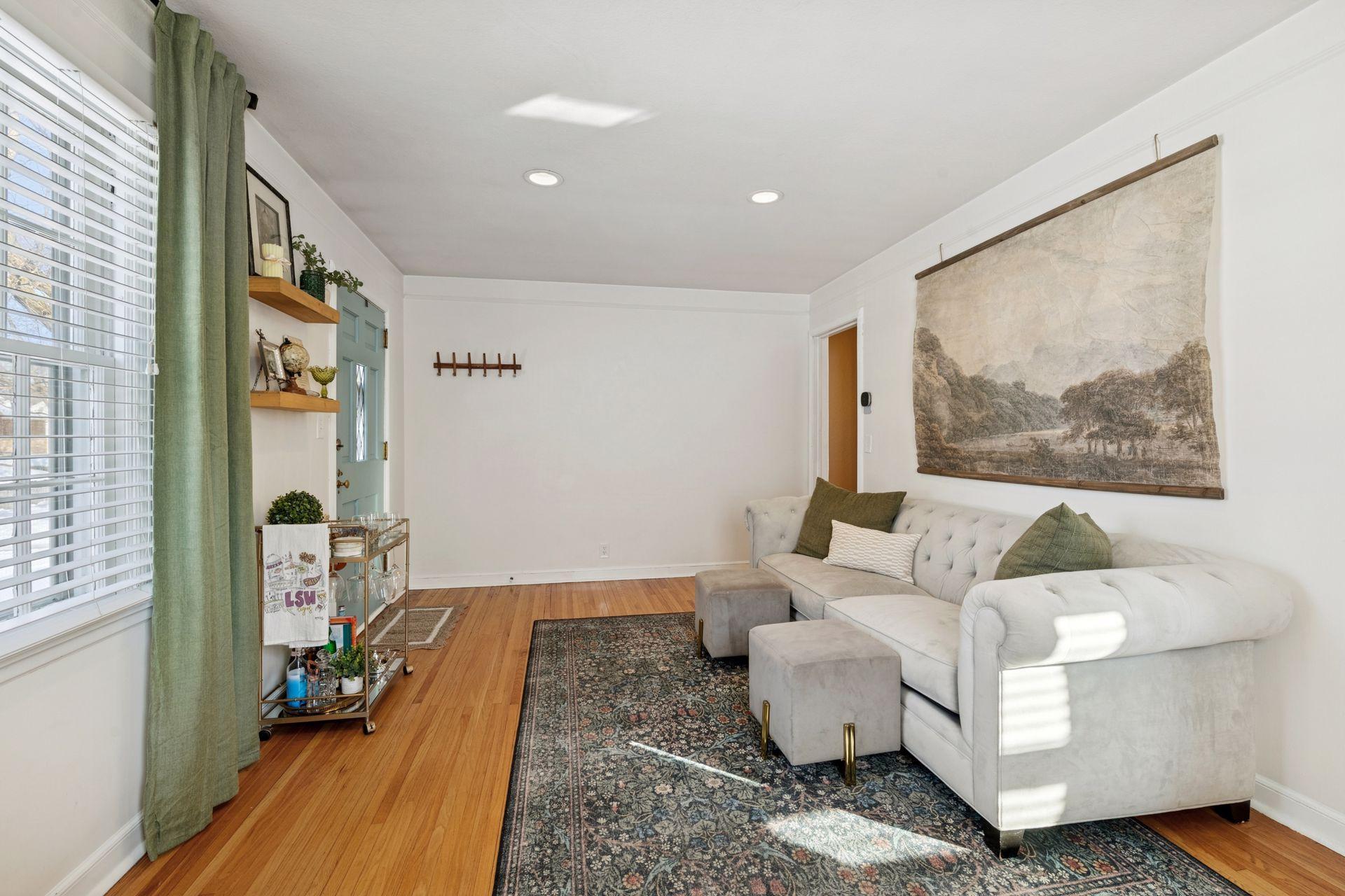 3221 Georgia Avenue S