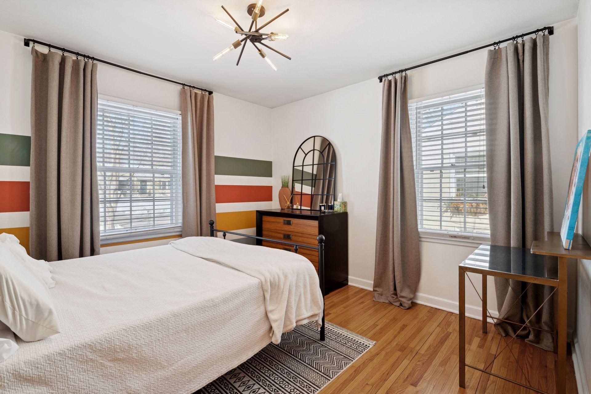 3221 Georgia Avenue S