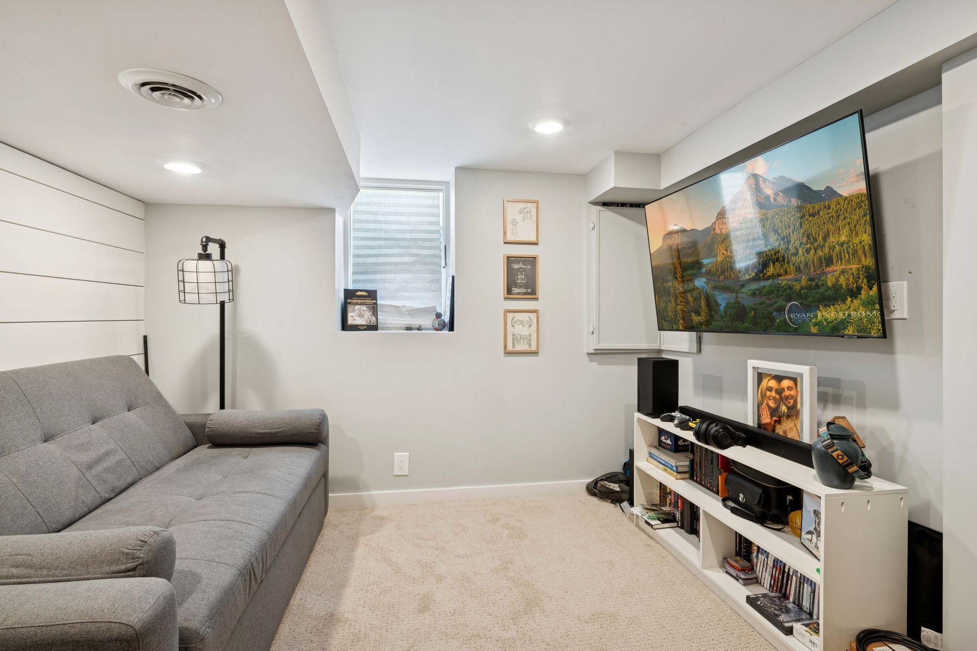 3221 Georgia Avenue S