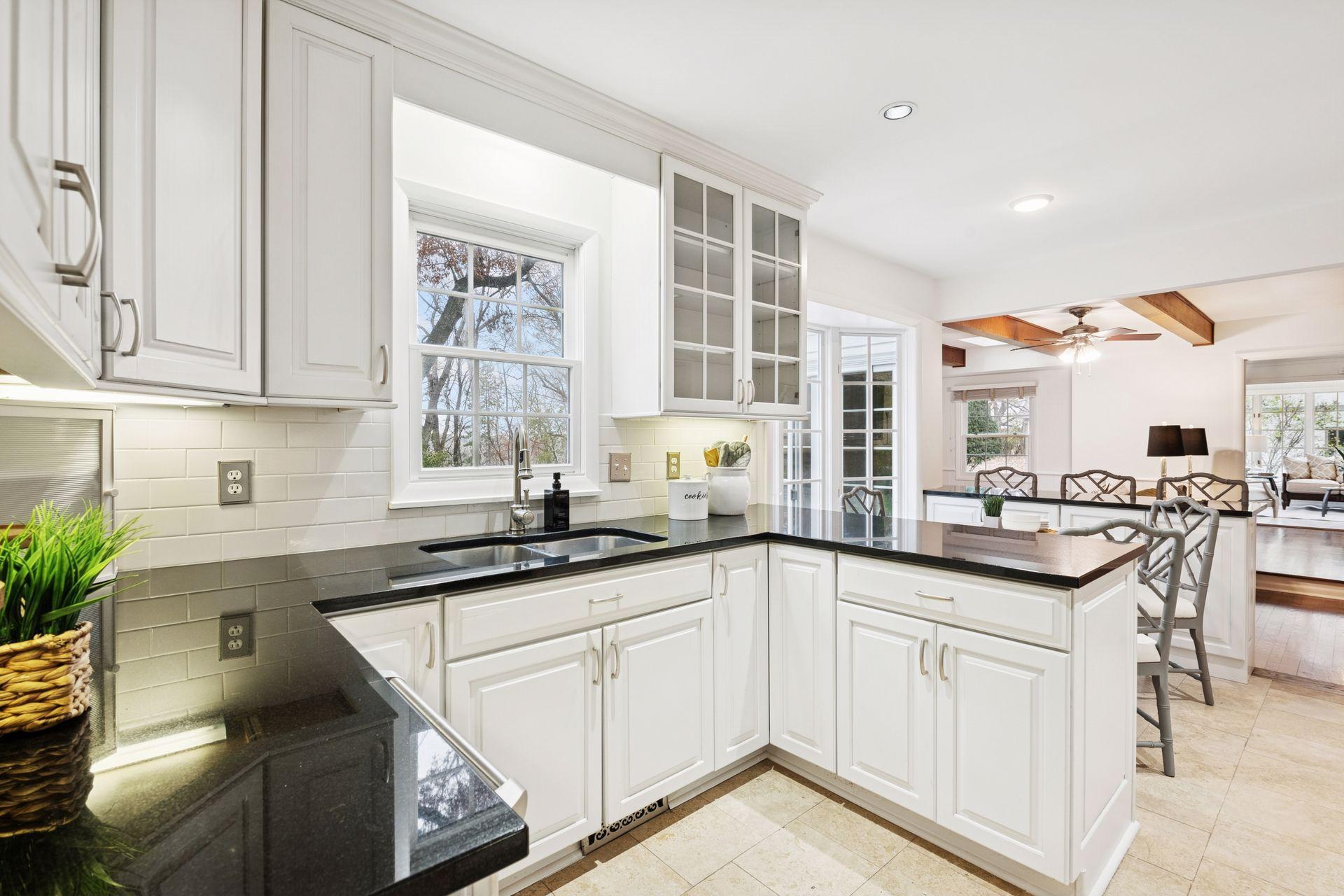 6708 Rosemary Lane