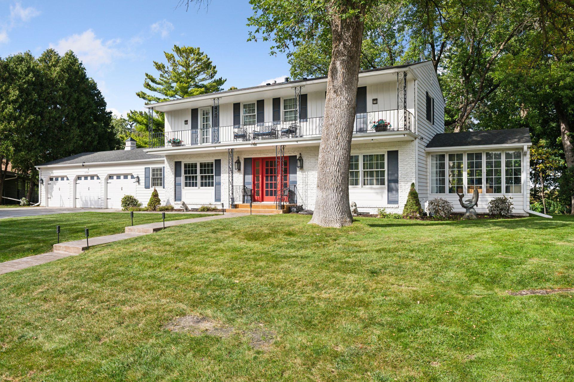 6708 Rosemary Lane
