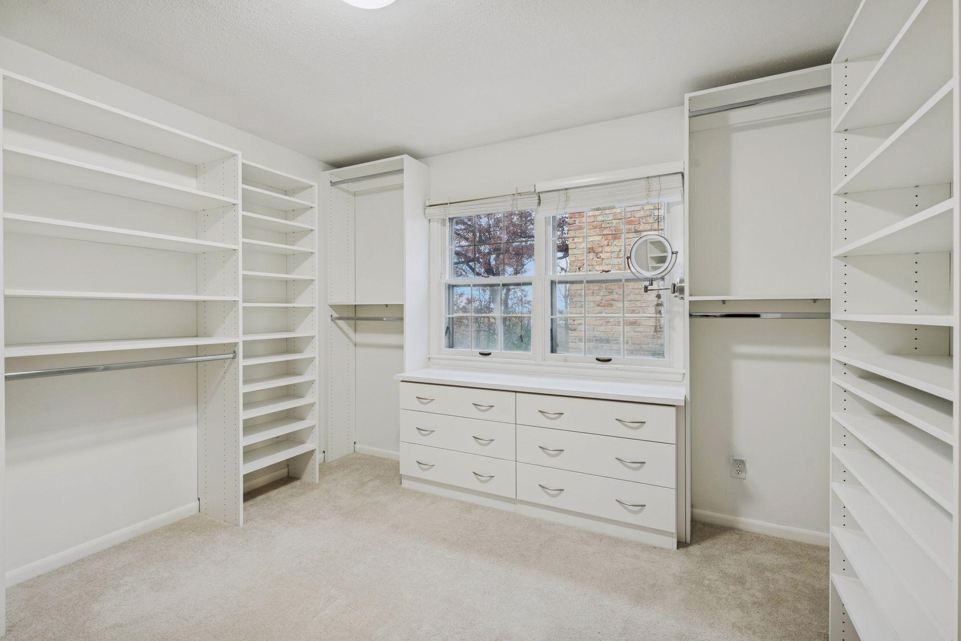 6708 Rosemary Lane