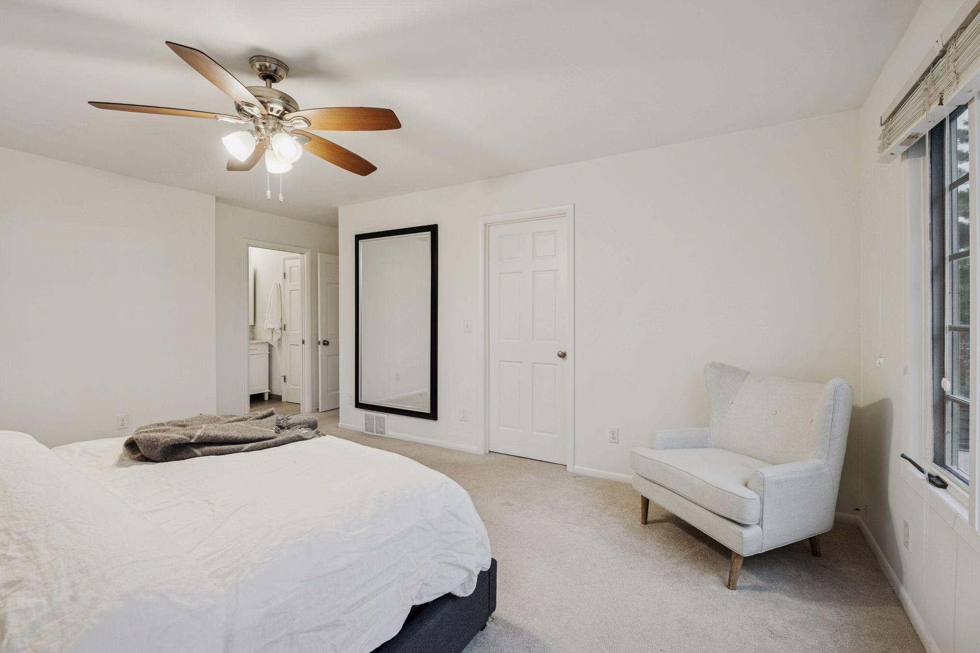 6708 Rosemary Lane