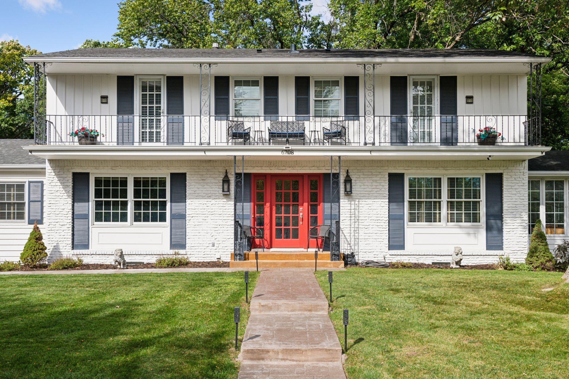 6708 Rosemary Lane
