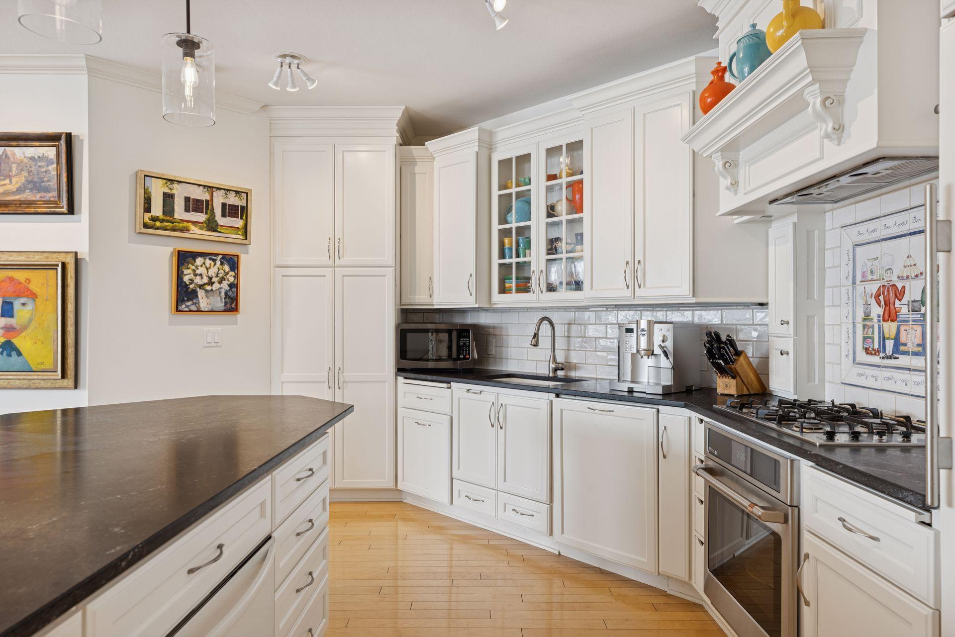 700 Grand Avenue Unit: 204