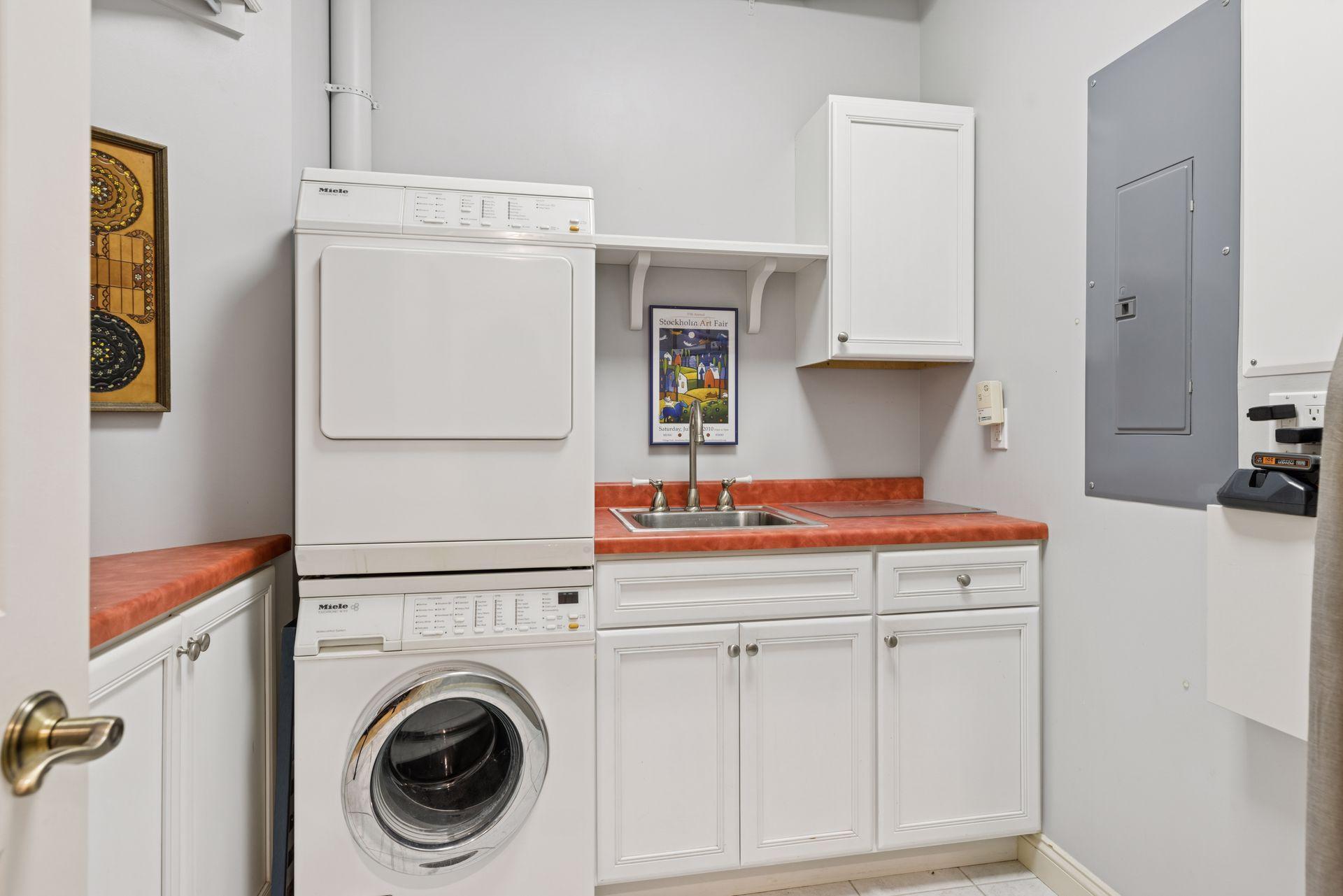 700 Grand Avenue Unit: 204