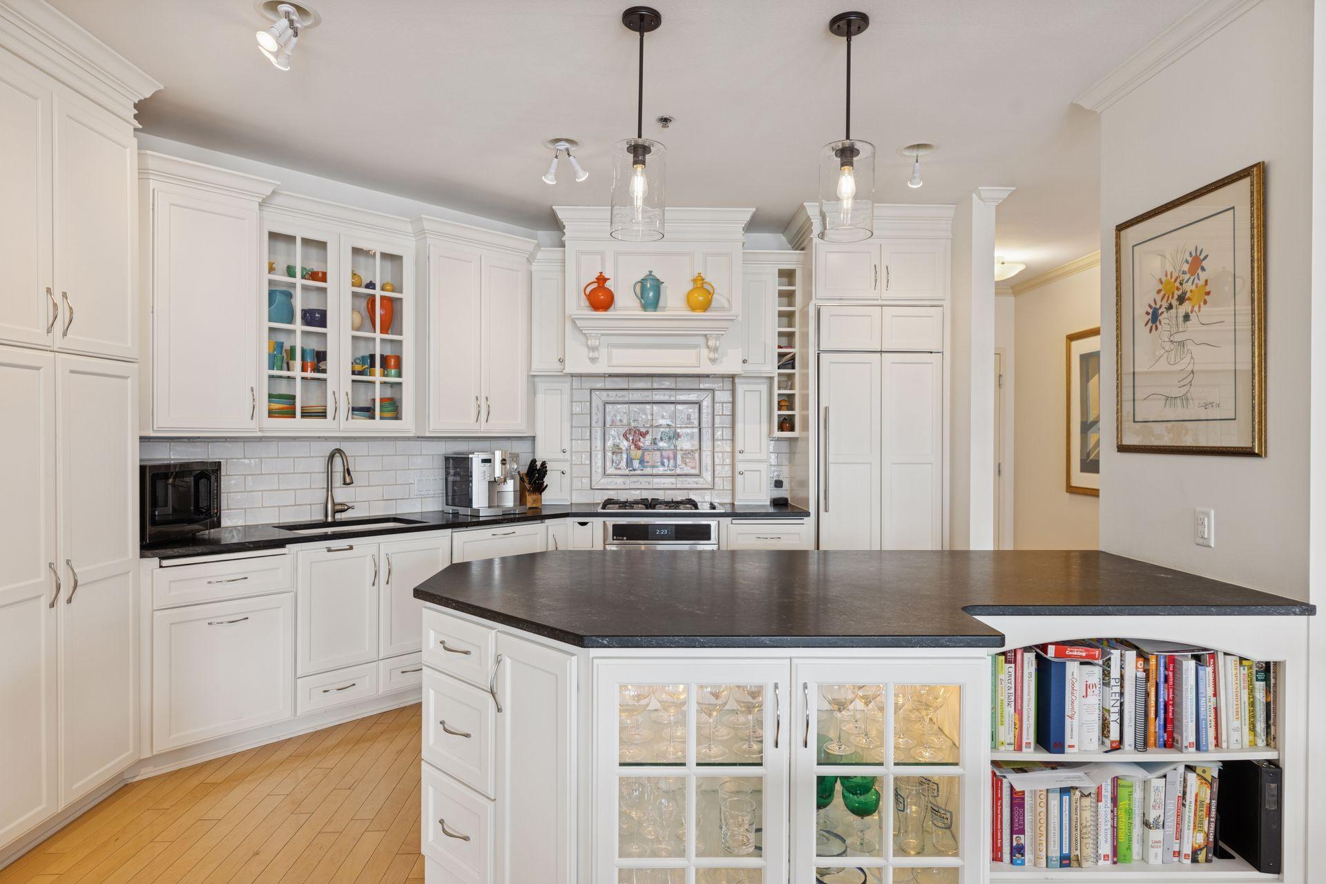 700 Grand Avenue Unit: 204