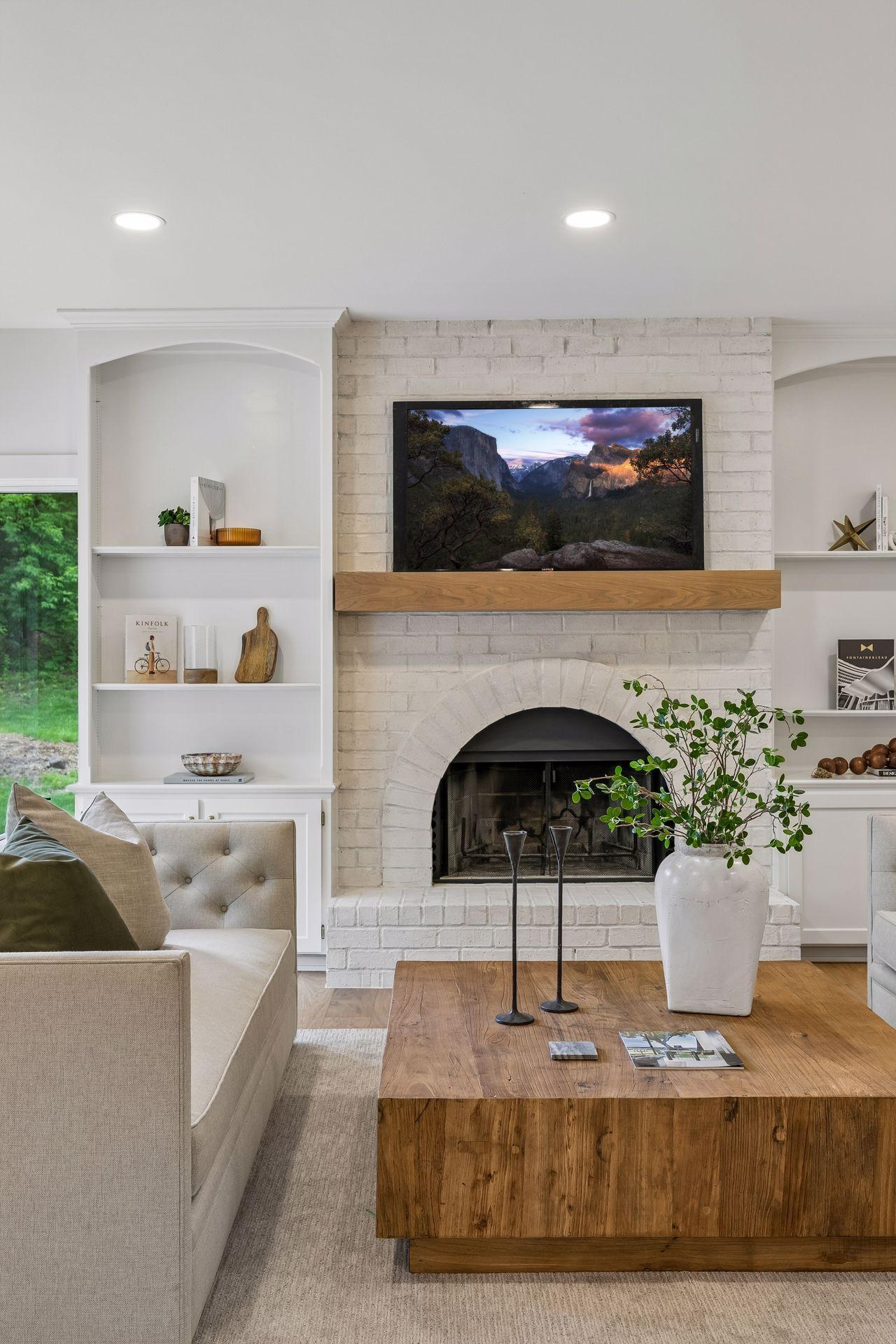 5804 Schaefer Road