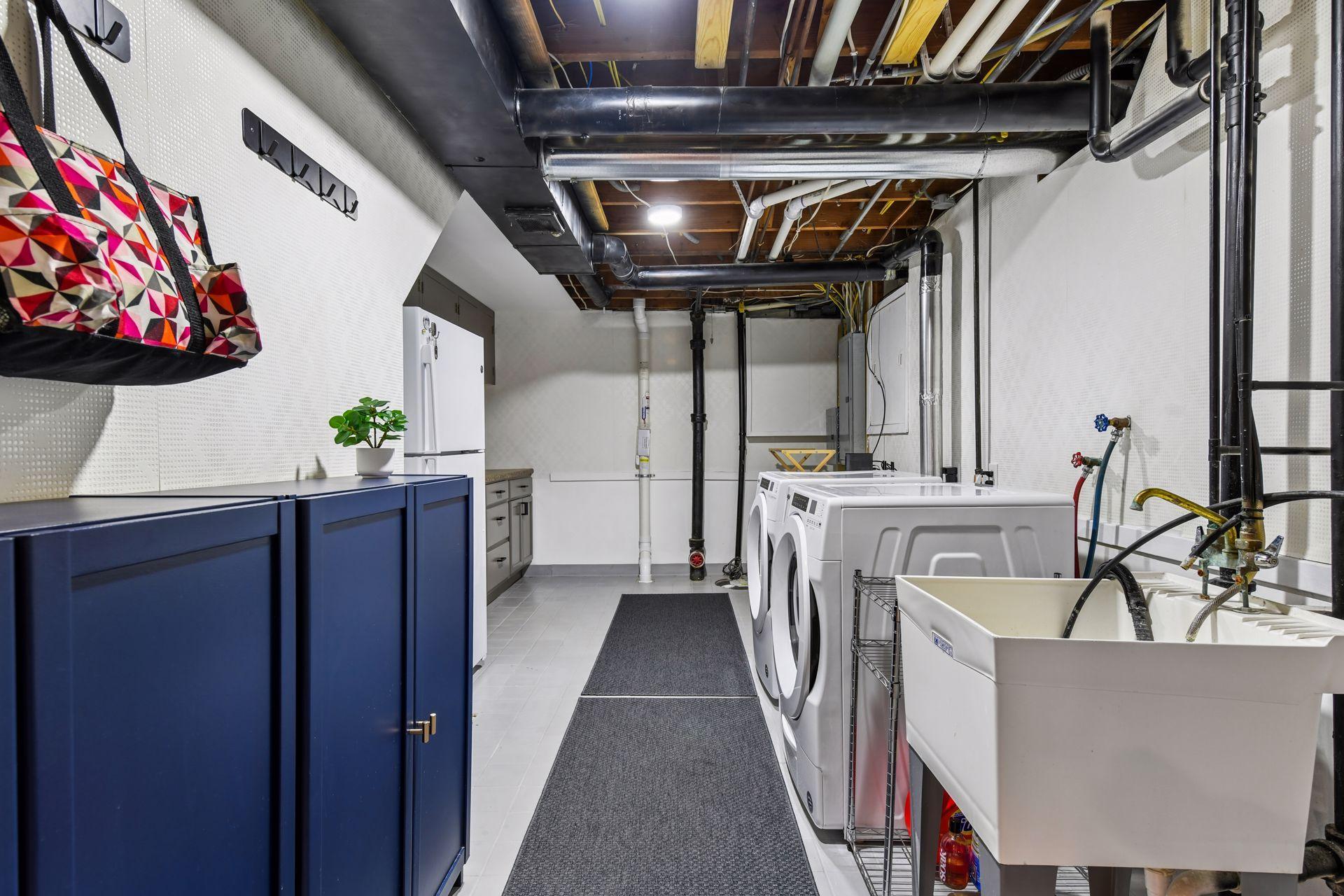 6105 Birchcrest Drive