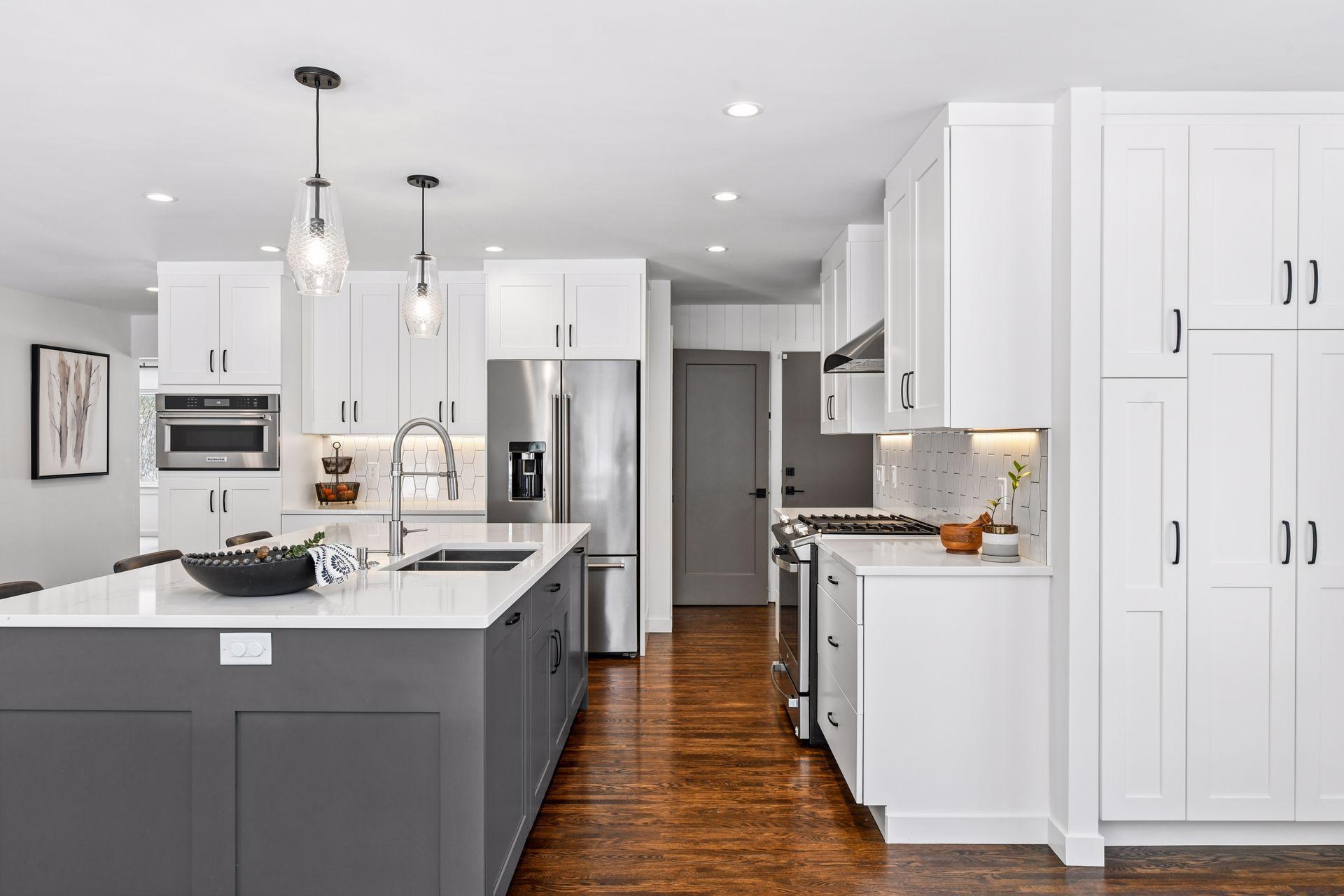 6105 Birchcrest Drive