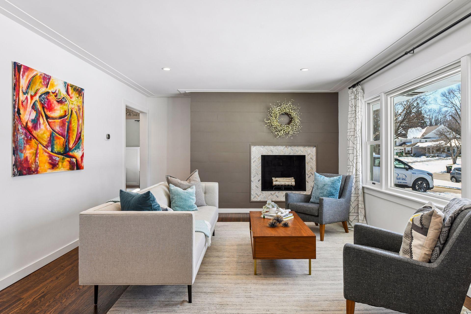 6105 Birchcrest Drive