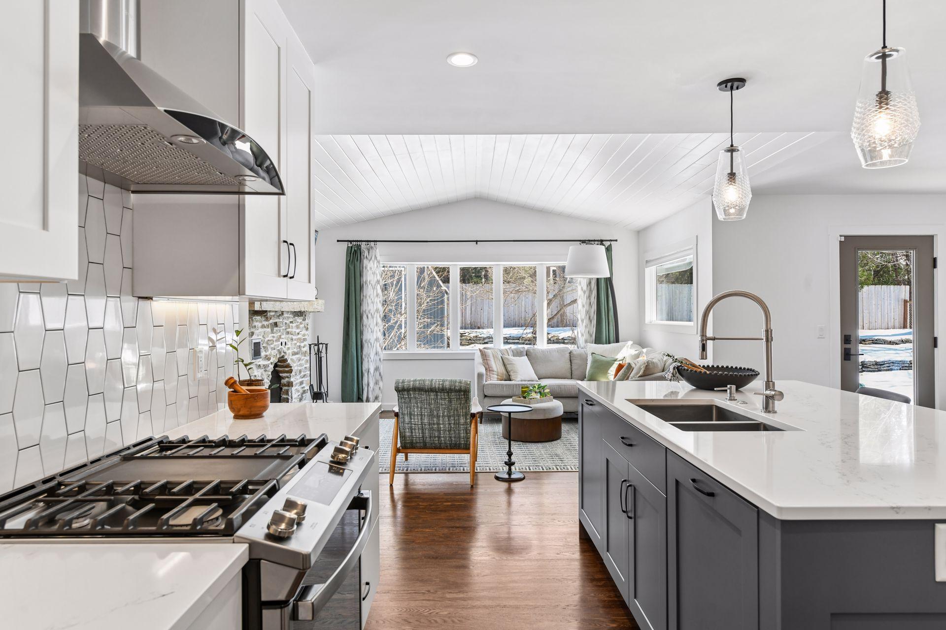 6105 Birchcrest Drive