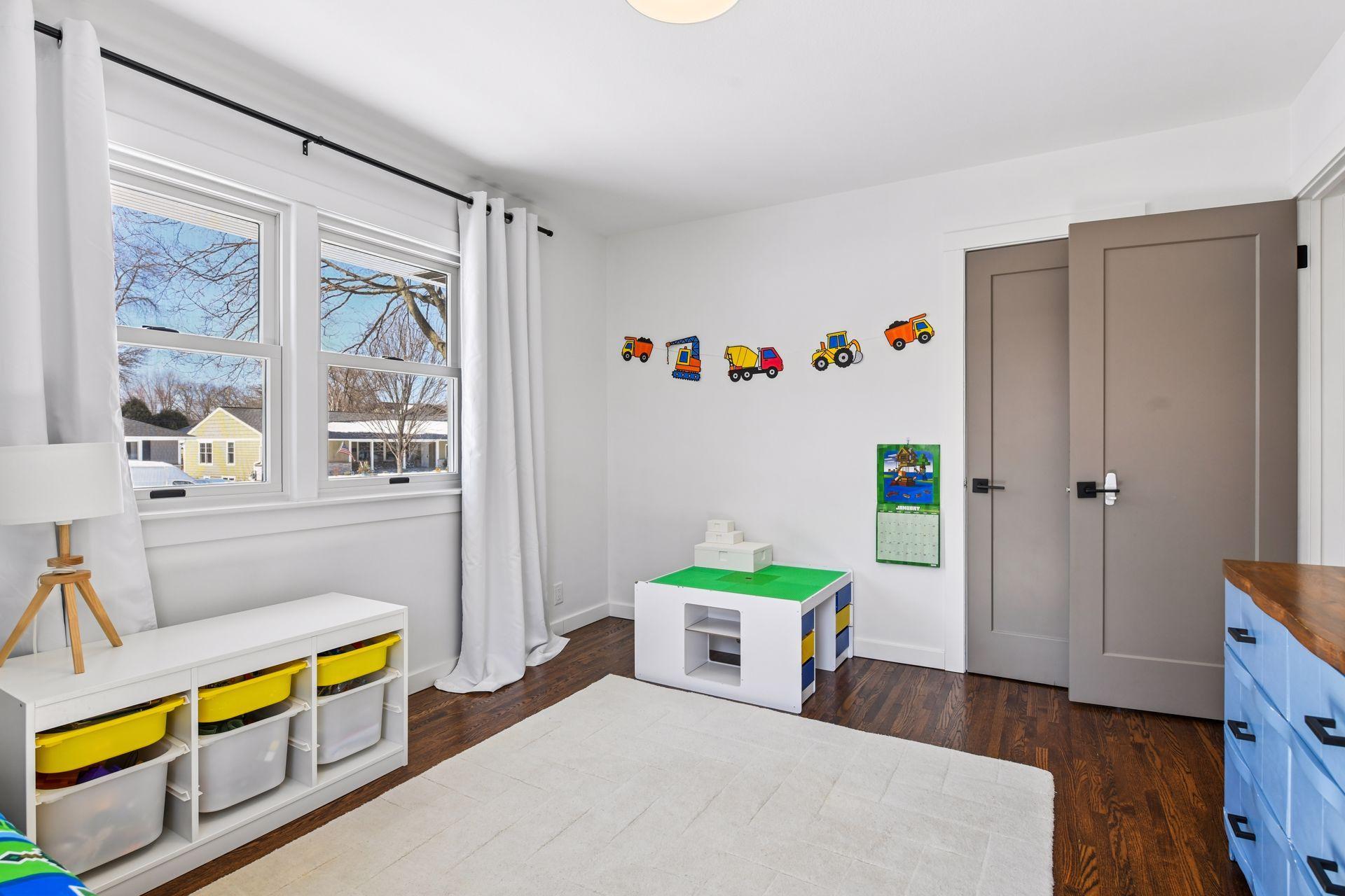 6105 Birchcrest Drive