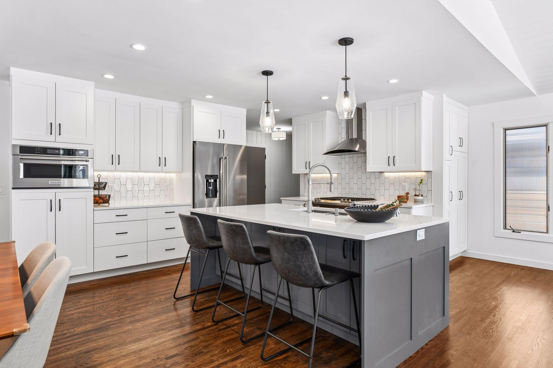 6105 Birchcrest Drive