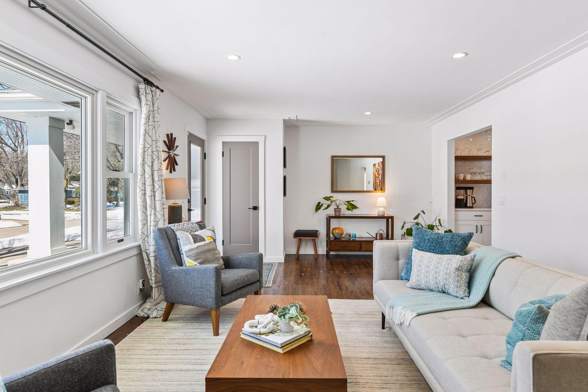 6105 Birchcrest Drive