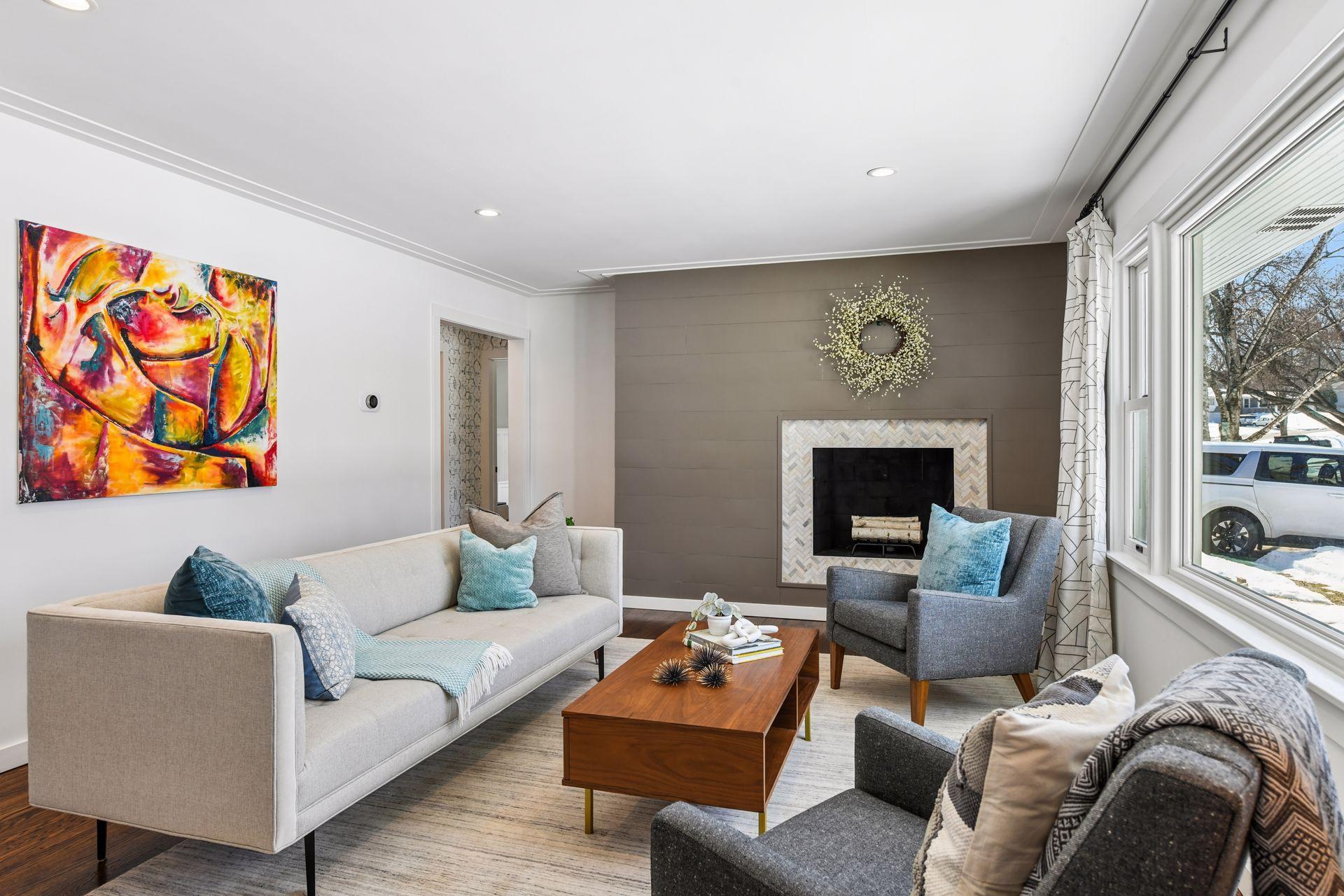 6105 Birchcrest Drive