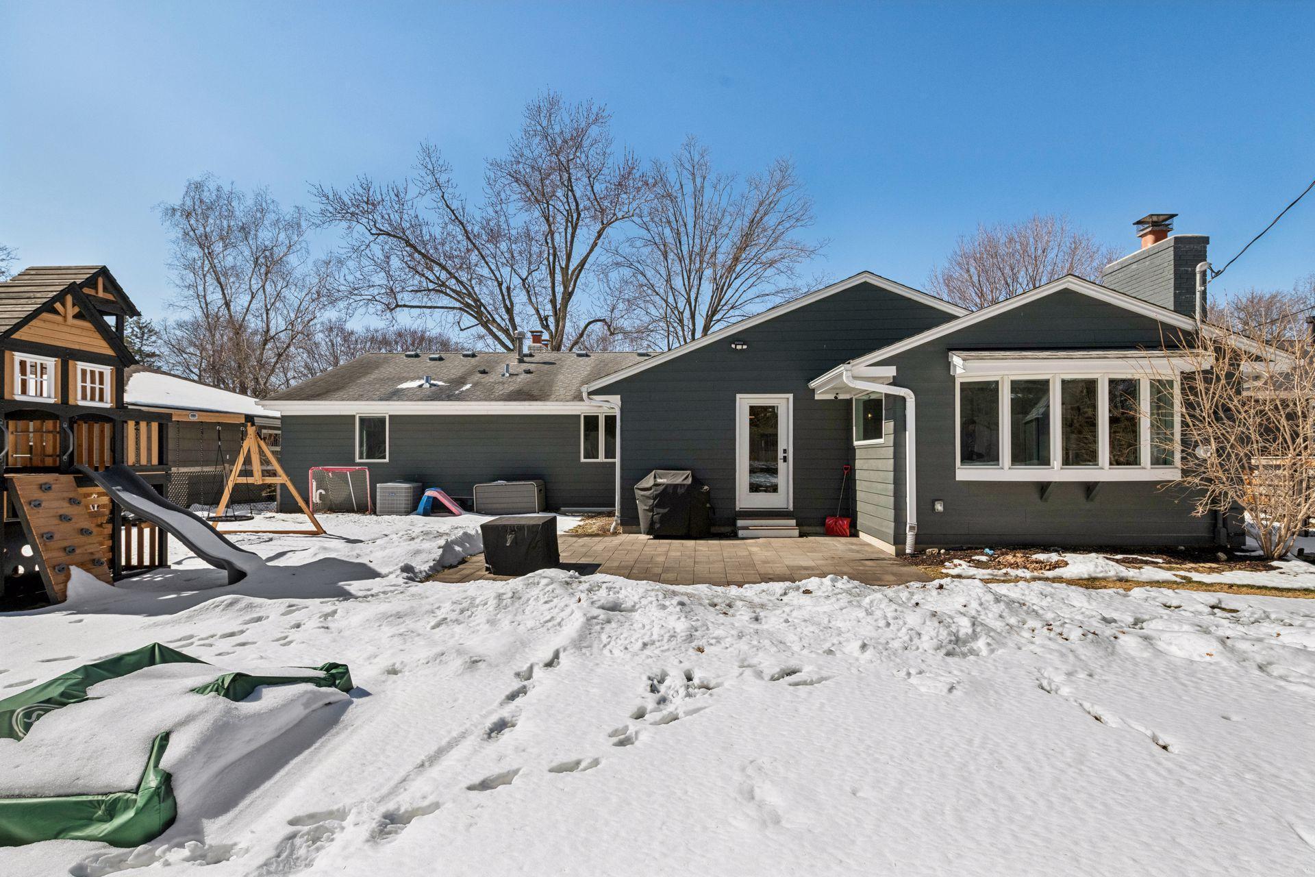 6105 Birchcrest Drive