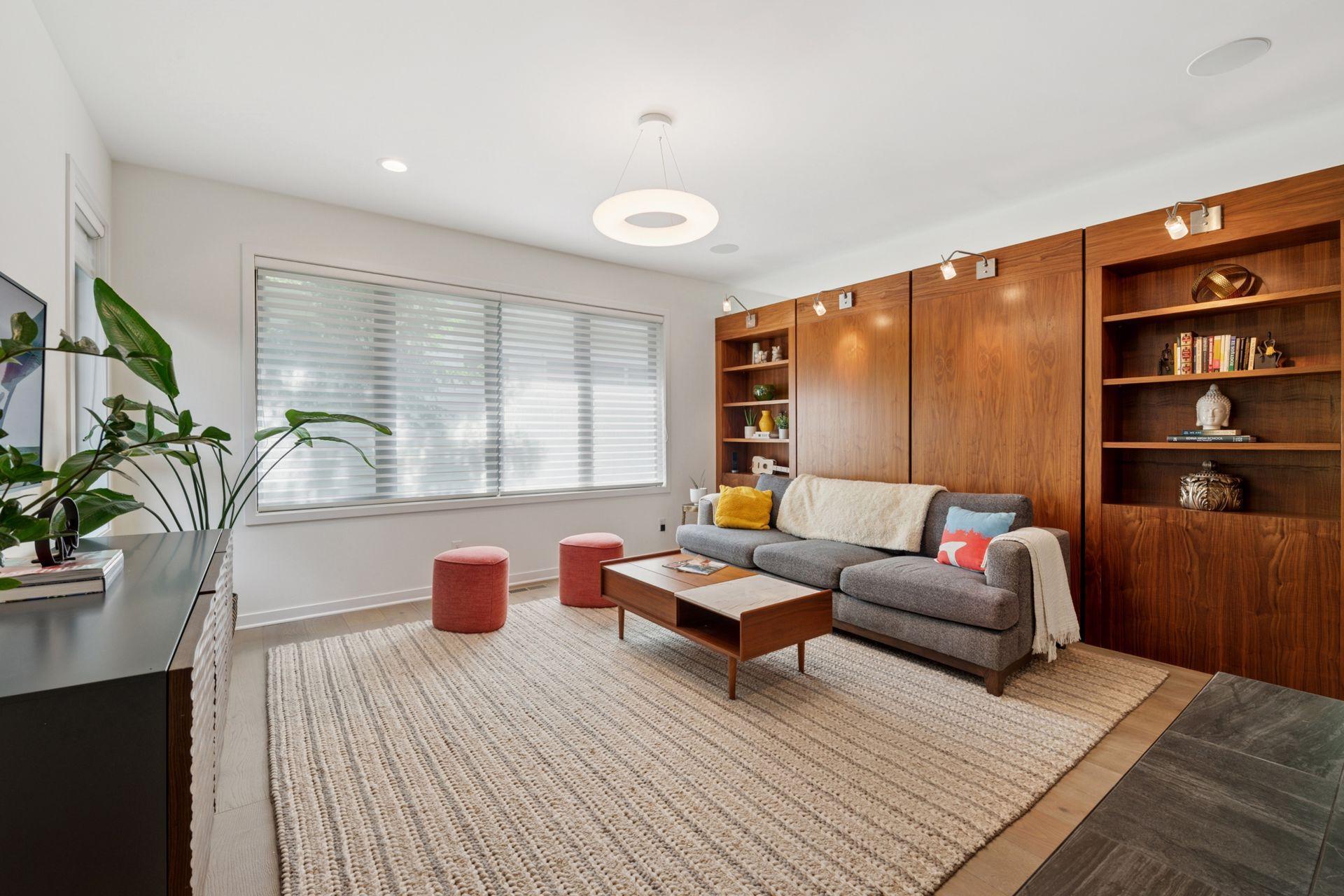 3516 W Fuller Street