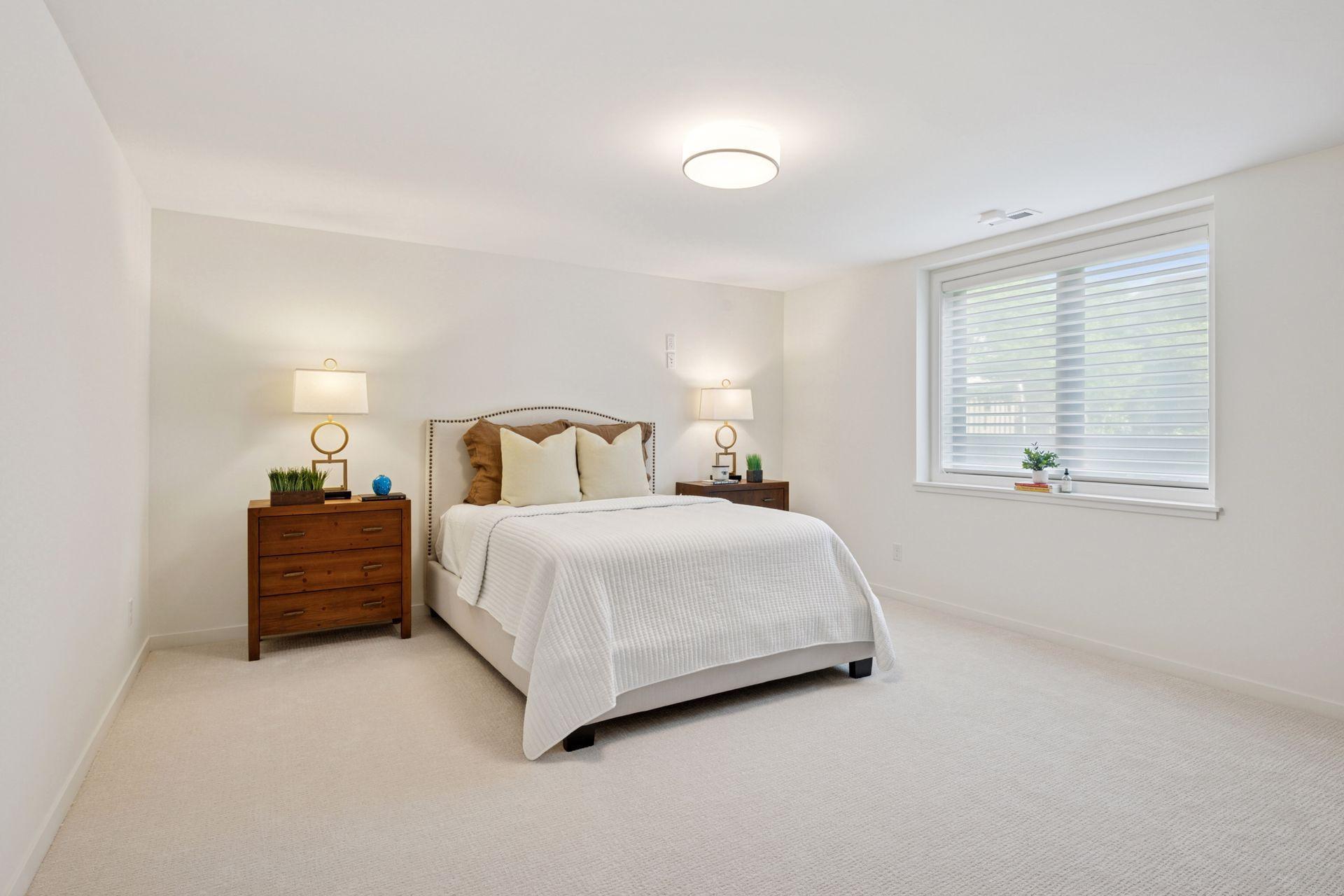 3516 W Fuller Street