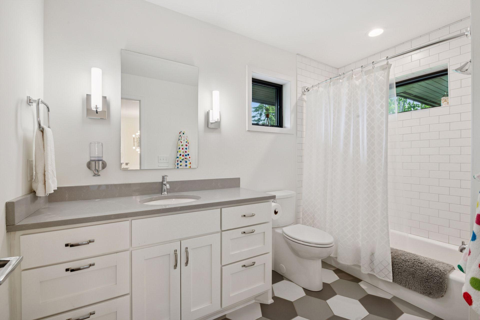 3516 W Fuller Street