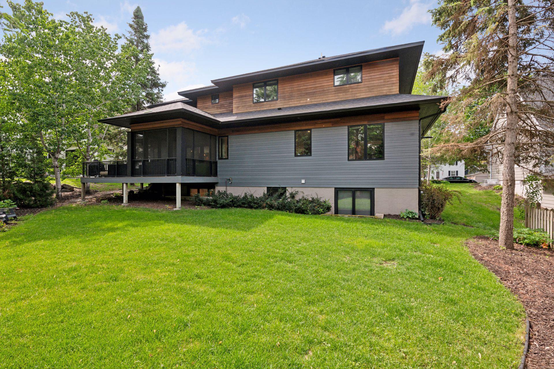 3516 W Fuller Street