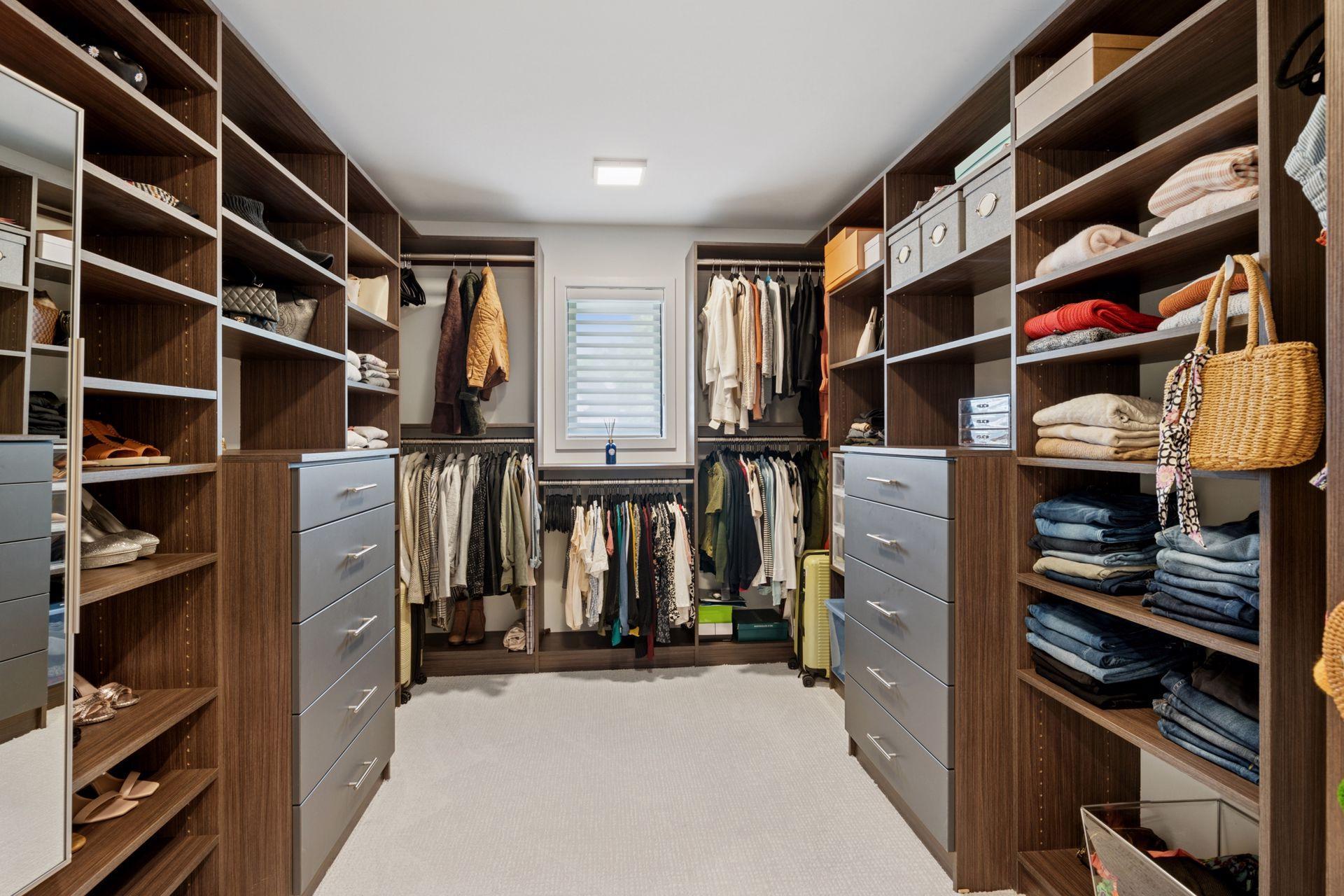 3516 W Fuller Street