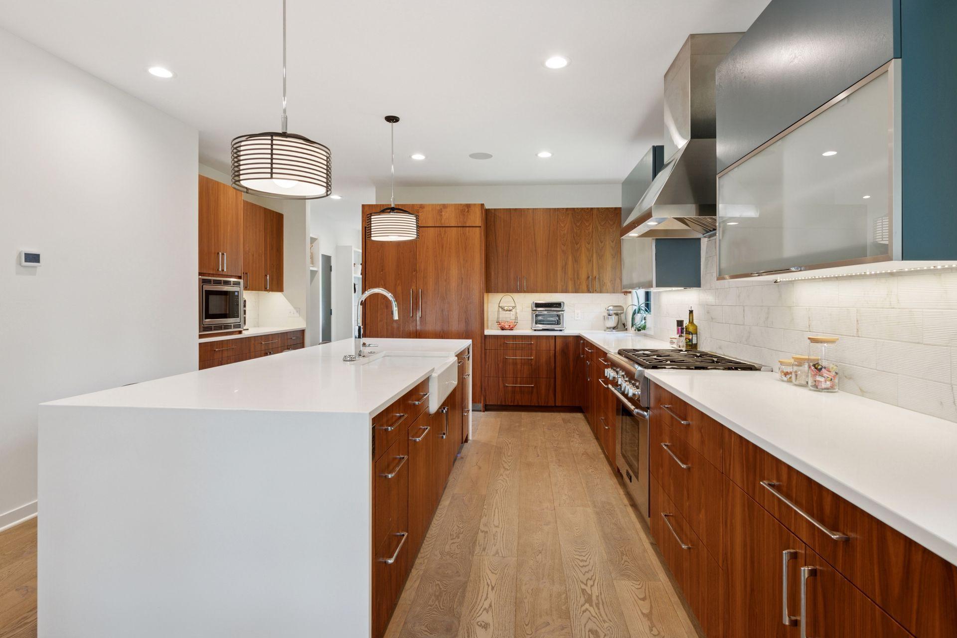 3516 W Fuller Street