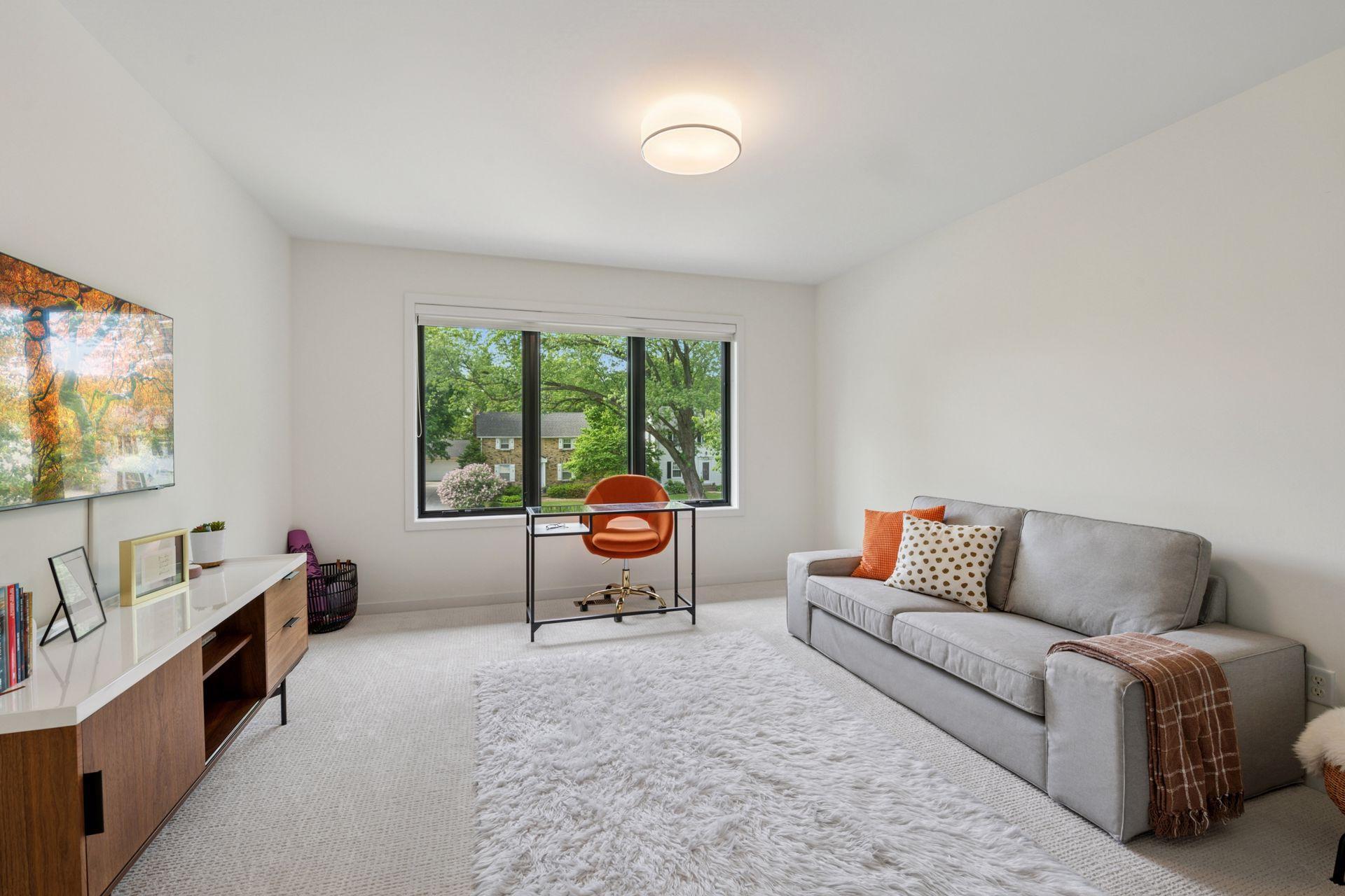 3516 W Fuller Street