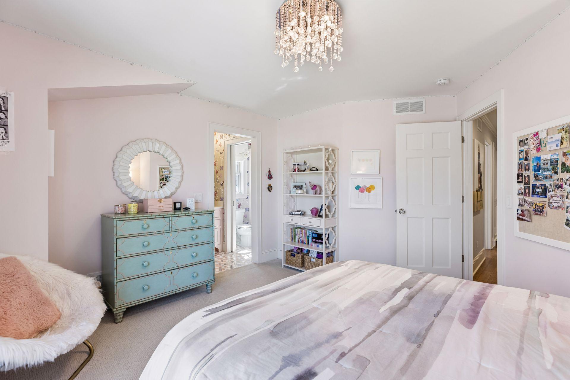 5228 Halifax Avenue S