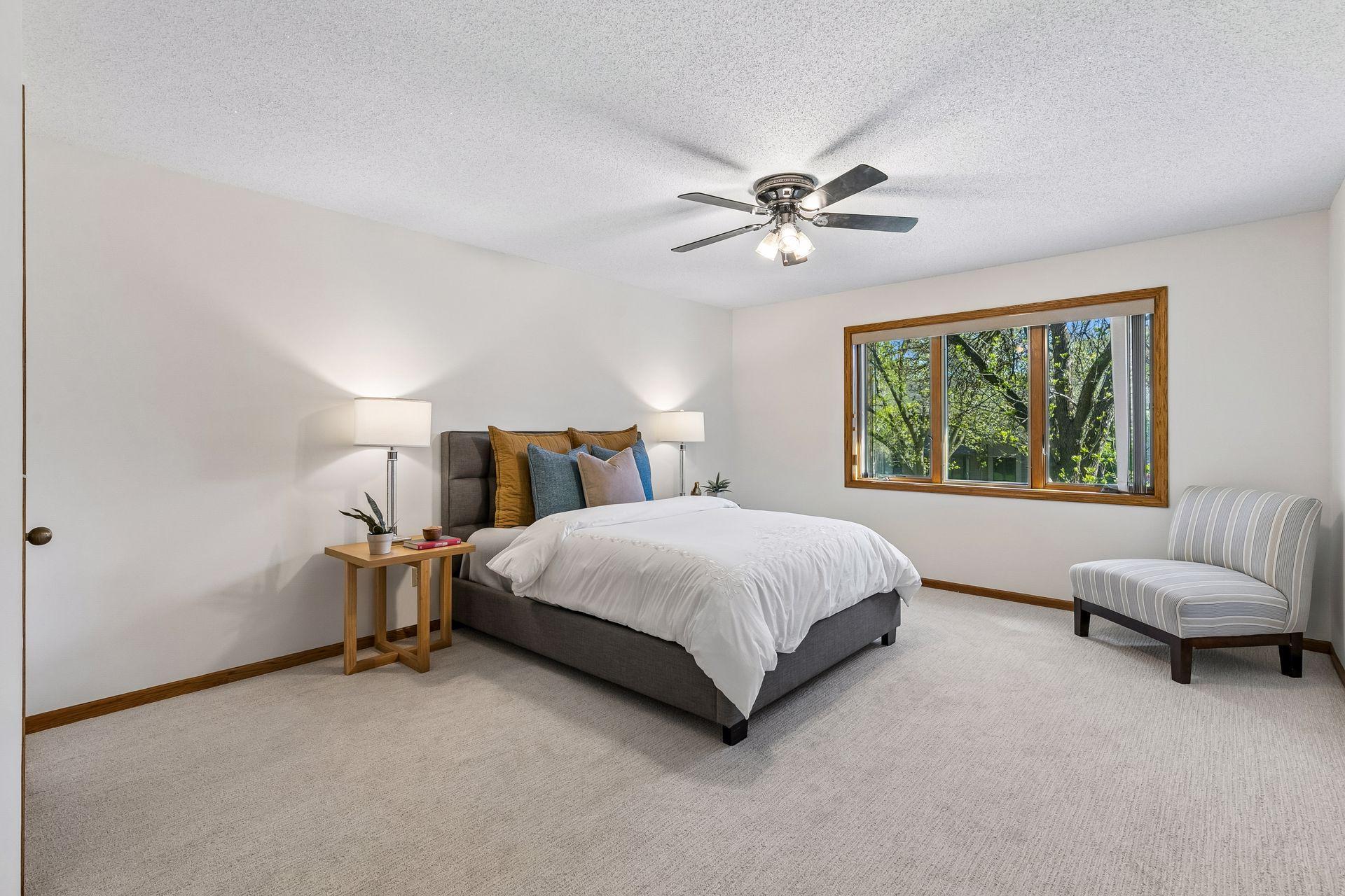 4908 W 93rd Street