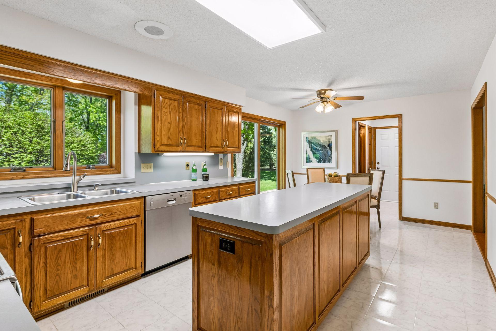 4908 W 93rd Street