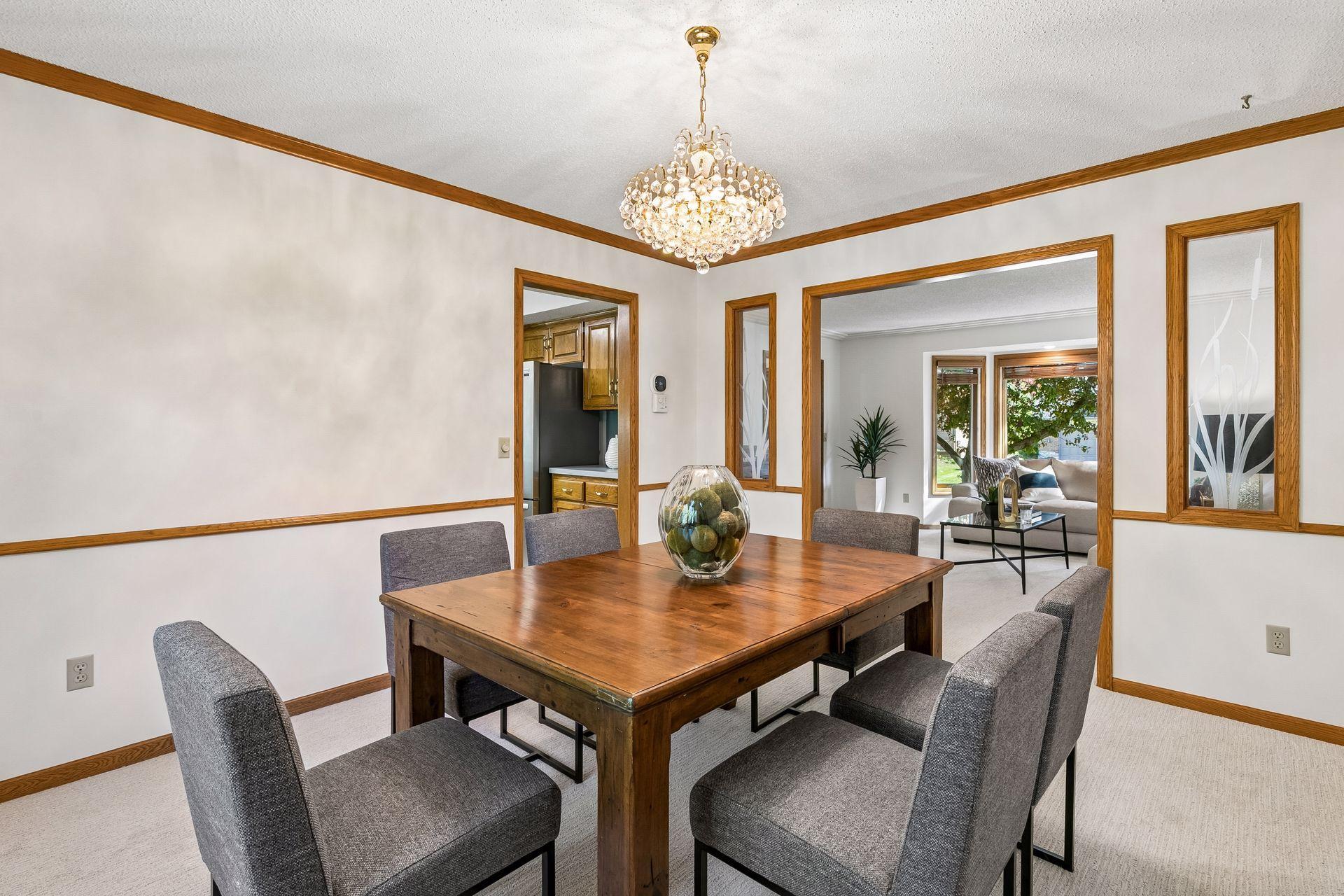 4908 W 93rd Street