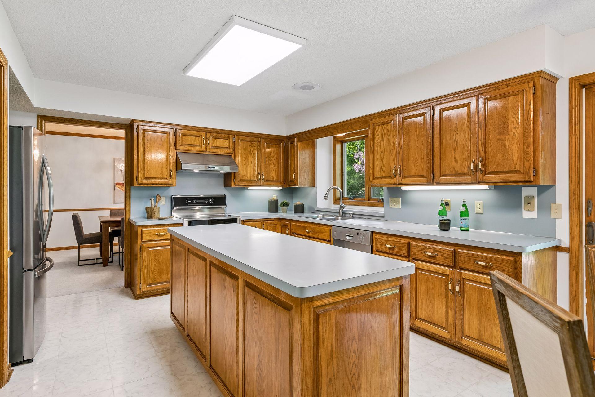 4908 W 93rd Street