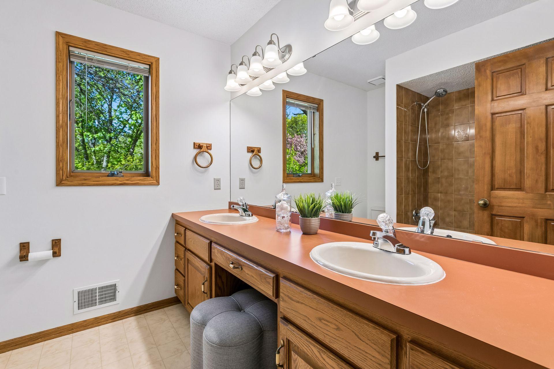 4908 W 93rd Street