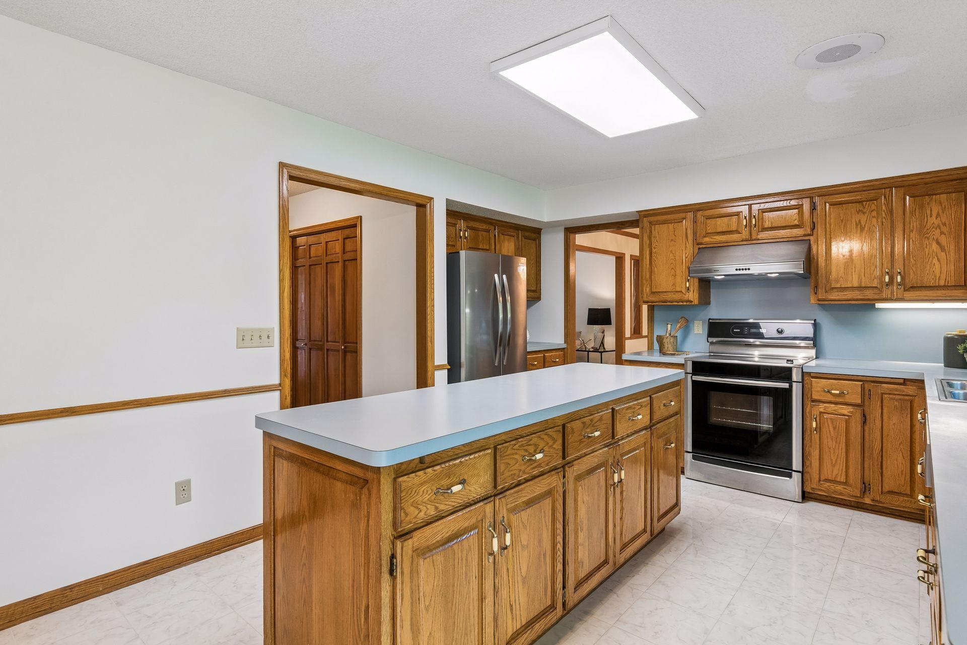 4908 W 93rd Street
